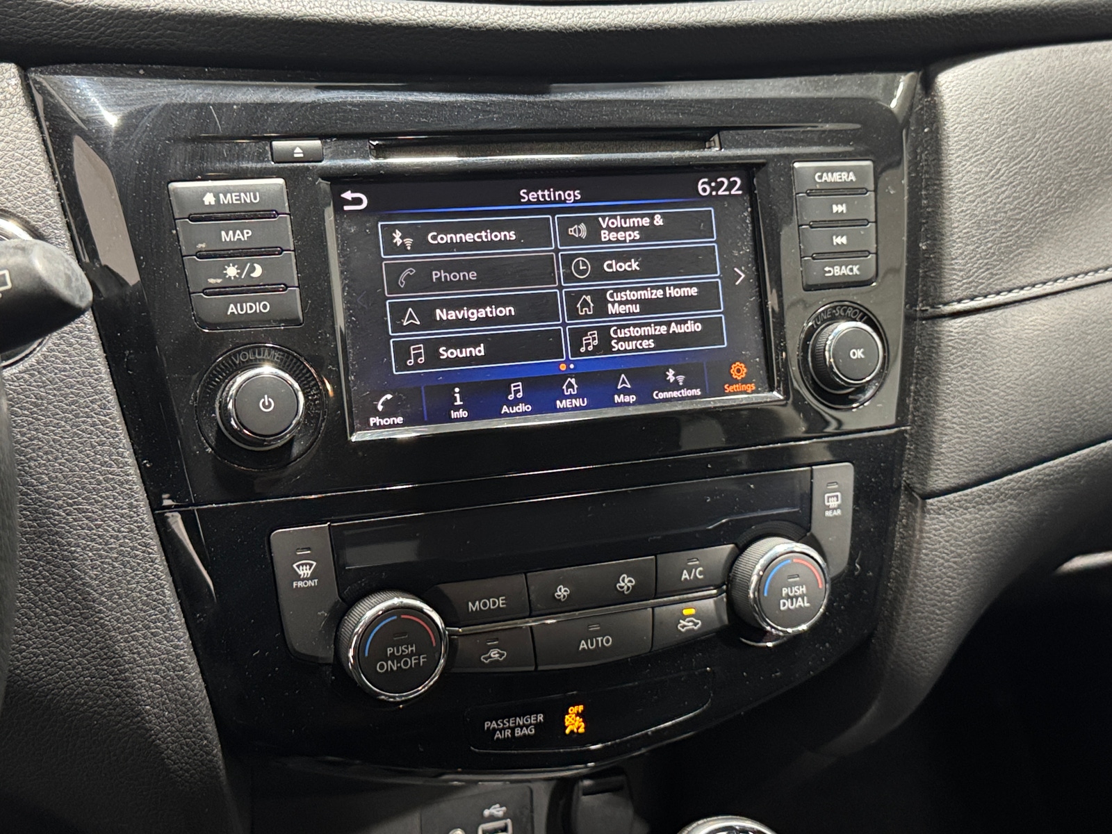 Thumbnail: 2019 Nissan Rogue - 4