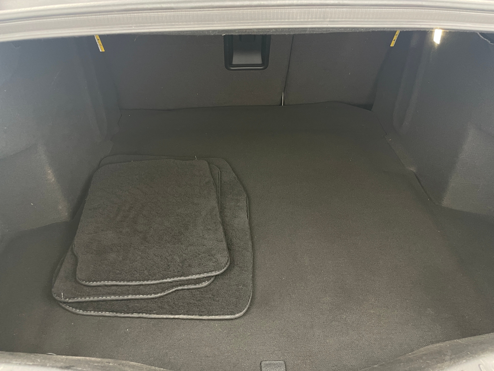 Thumbnail: 2015 Lincoln MKZ - 6