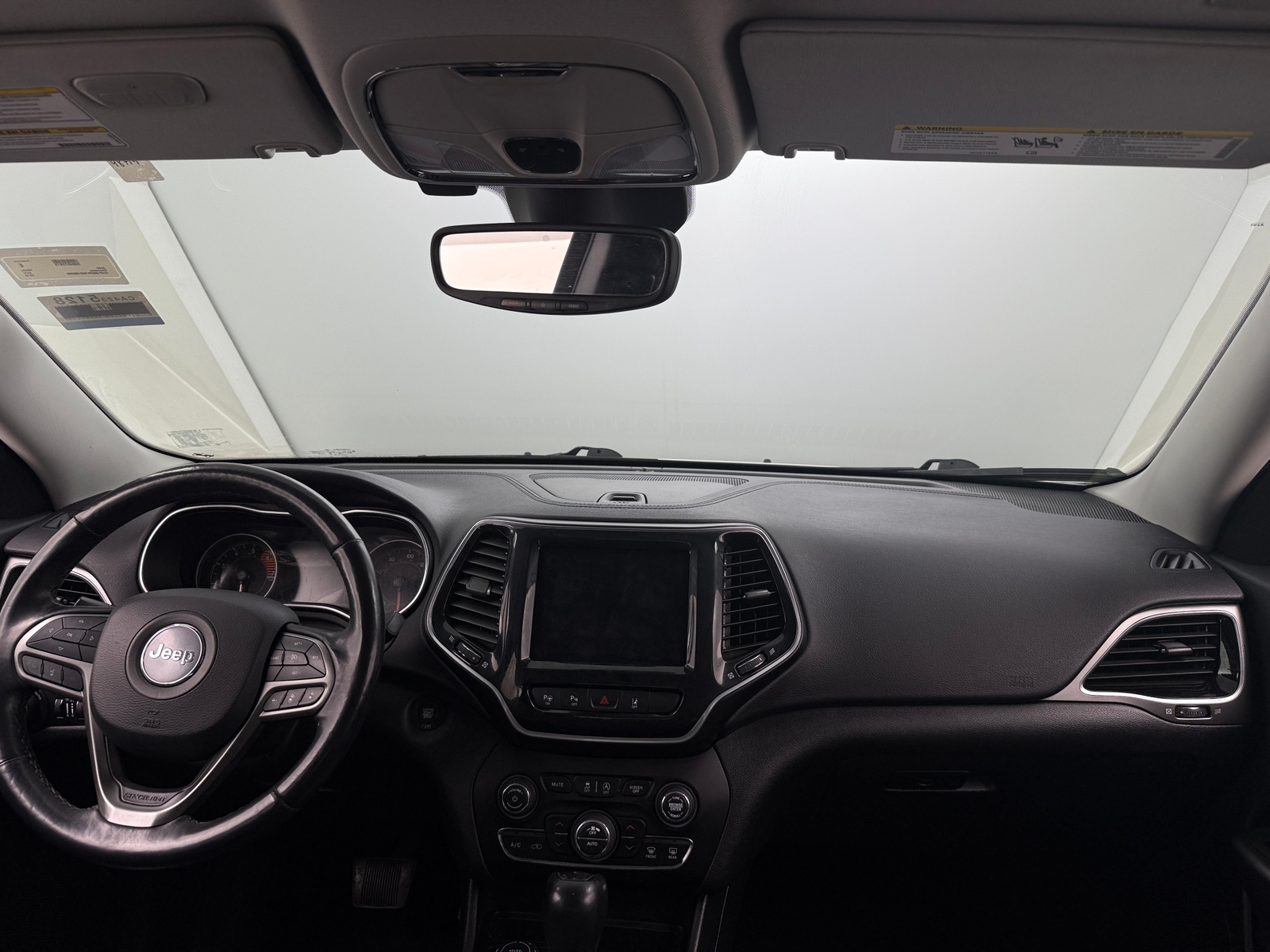 Thumbnail: 2019 Jeep Cherokee - 2