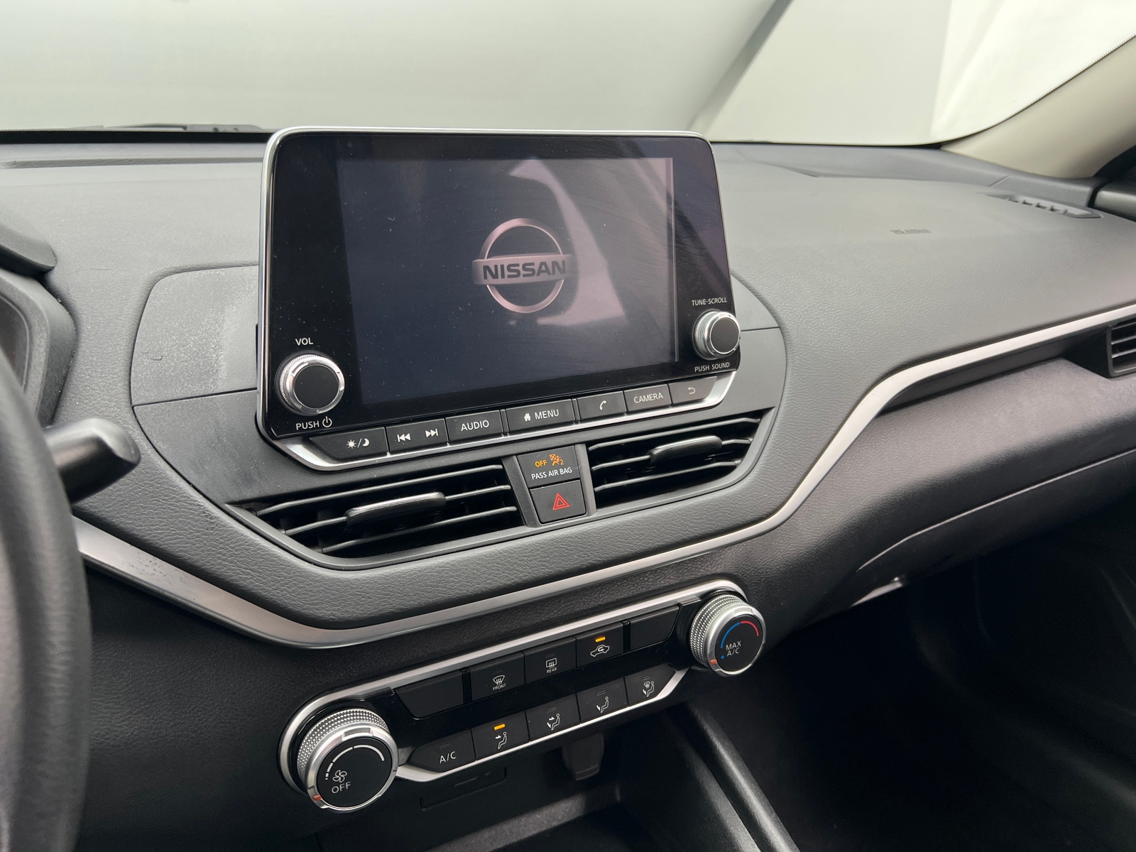 Thumbnail: 2020 Nissan Altima - 4