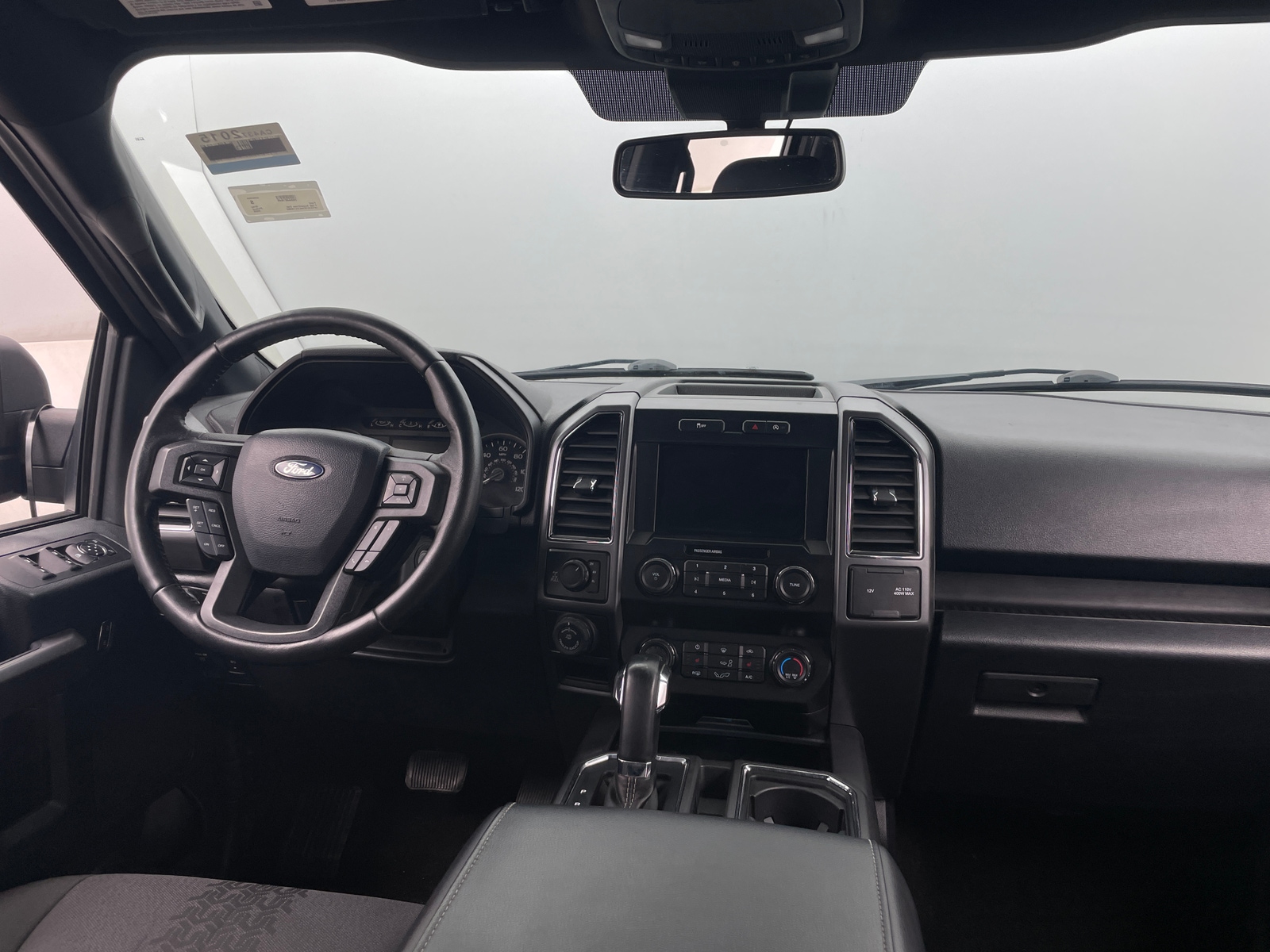 Thumbnail: 2020 Ford Econoline - 3