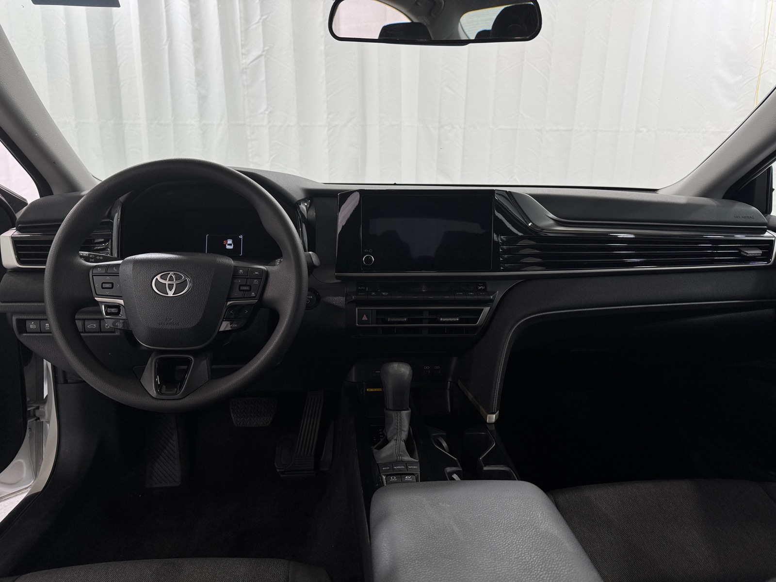 Thumbnail: 2025 Toyota Camry - 3