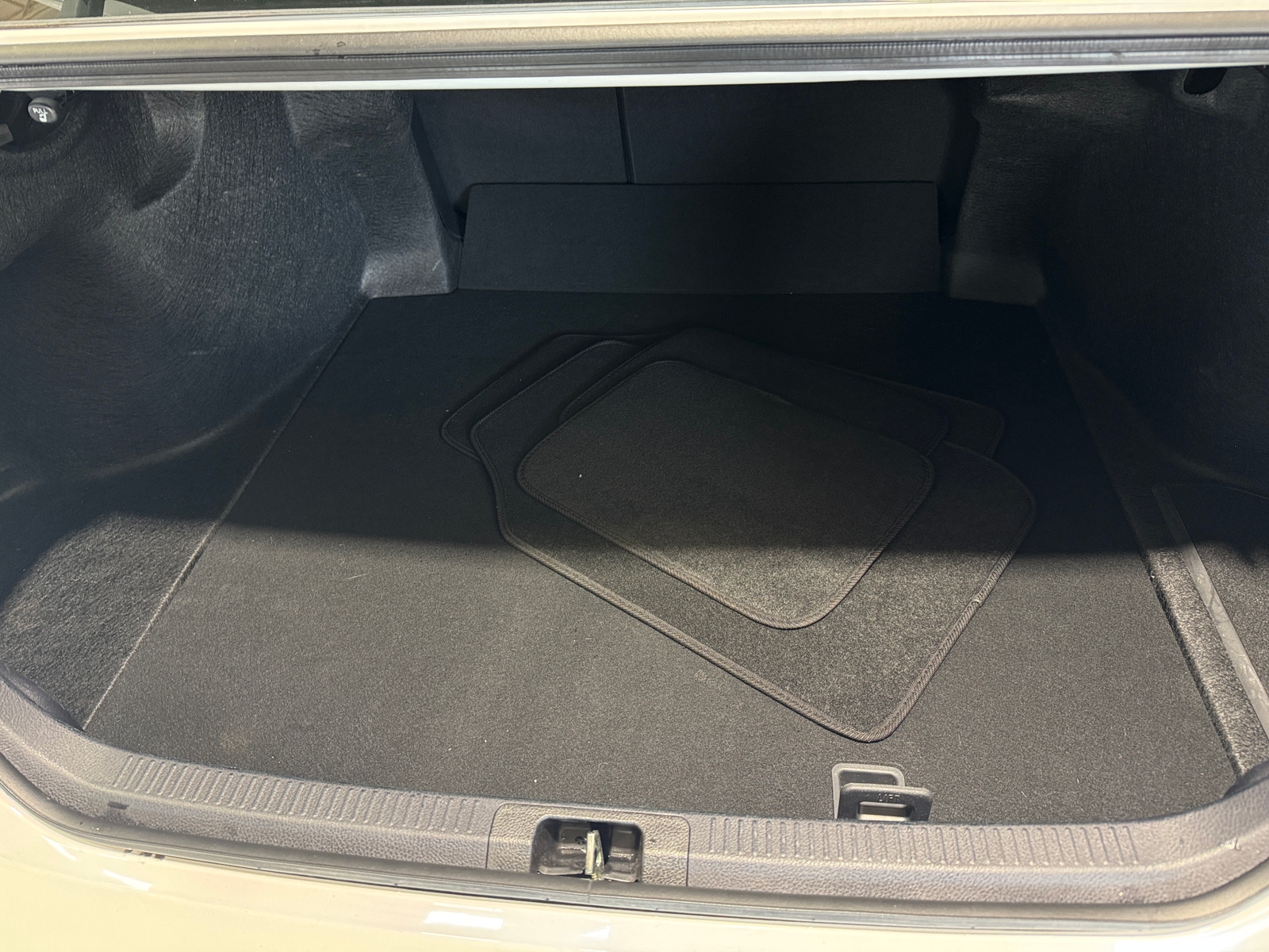 Thumbnail: 2025 Toyota Camry - 7