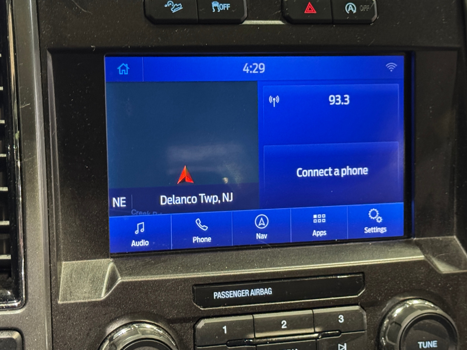 Thumbnail: 2020 Ford Econoline - 4