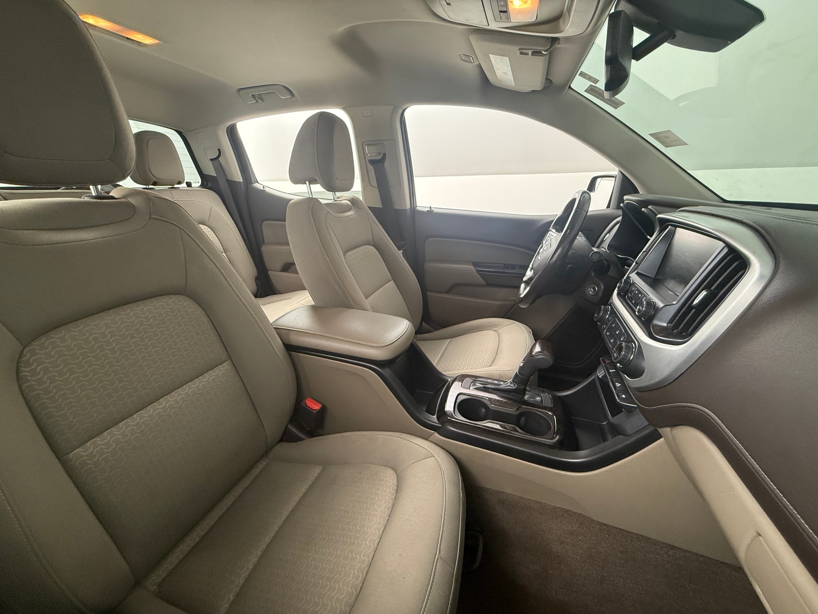 Thumbnail: 2017 GMC Canyon - 2