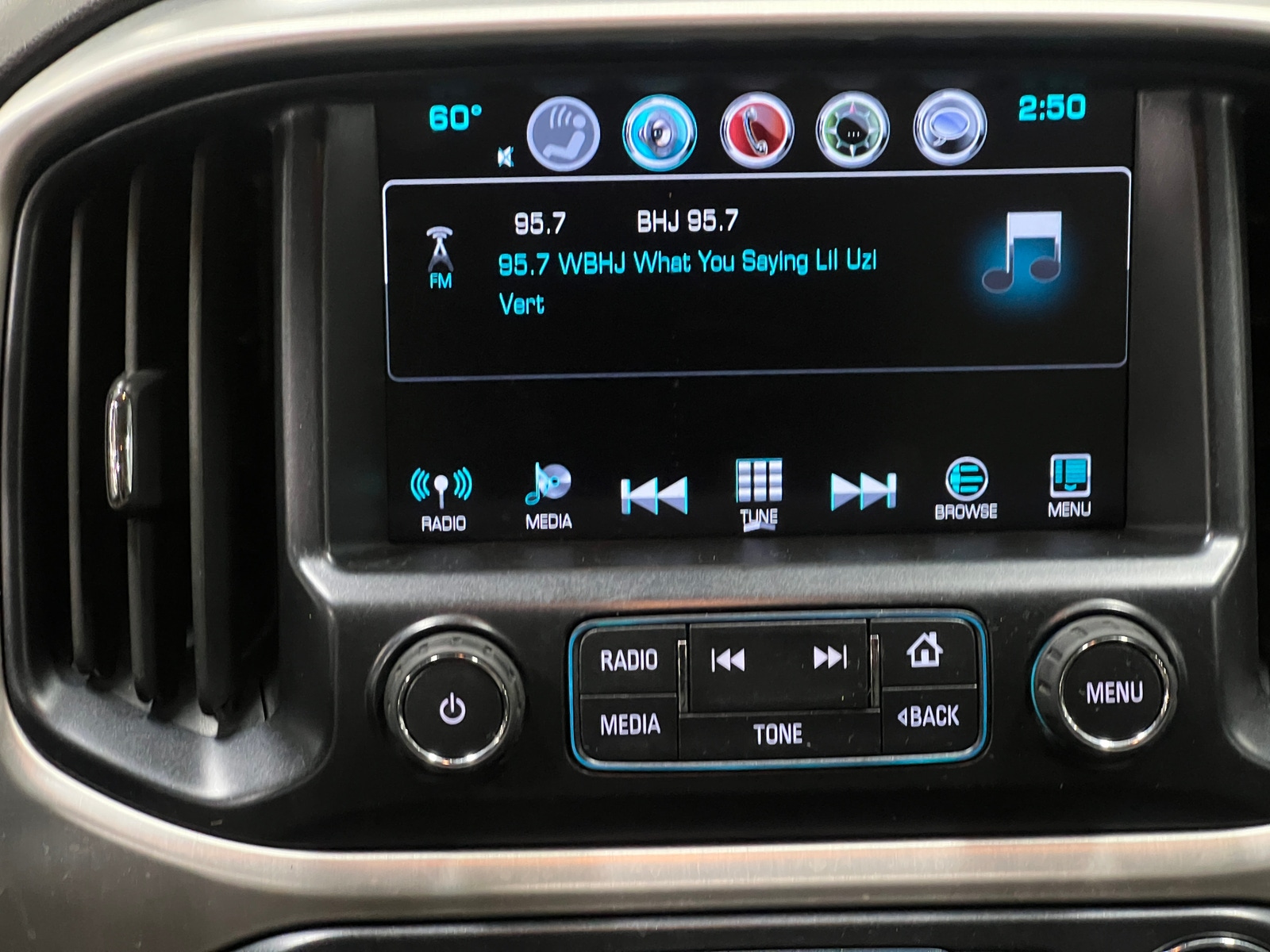 Thumbnail: 2017 GMC Canyon - 4