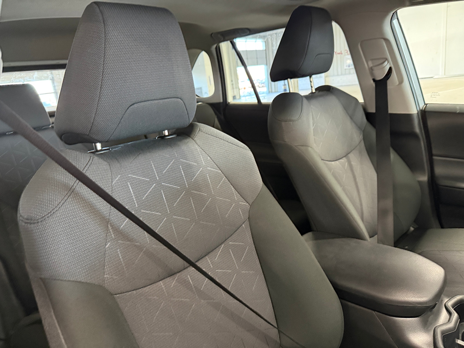 Thumbnail: 2025 Toyota RAV4 - 2