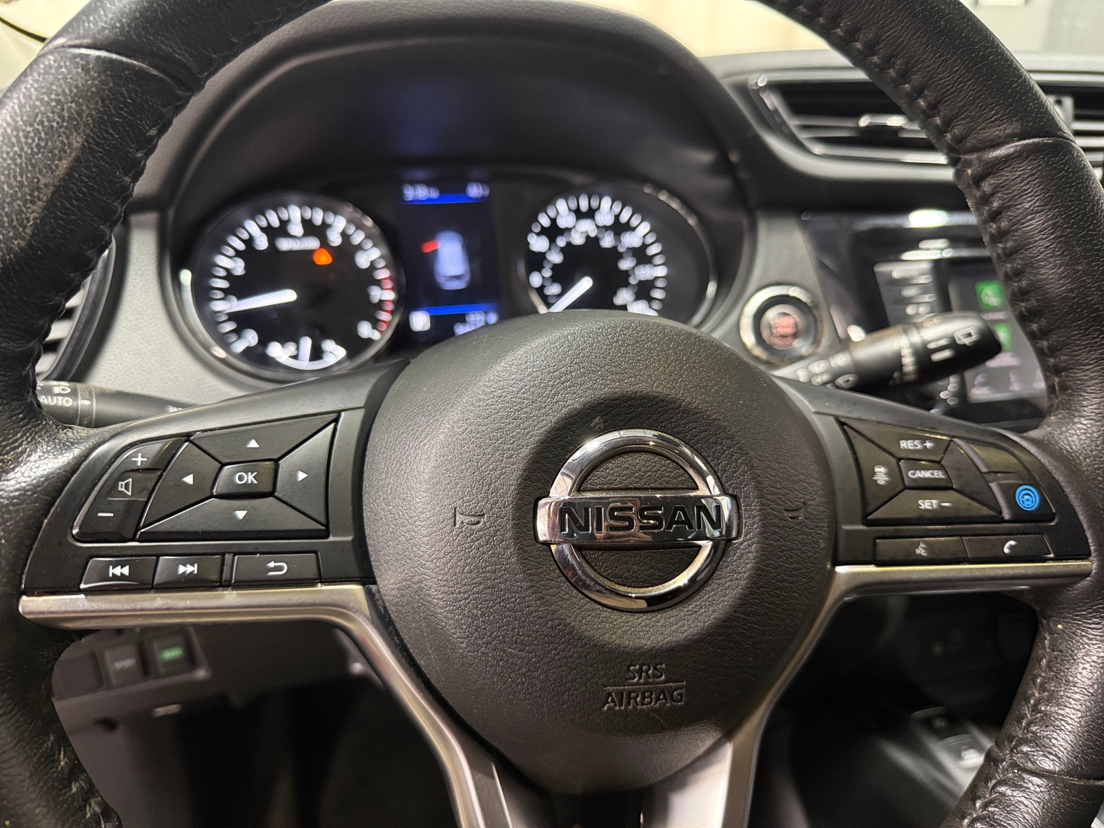 Thumbnail: 2020 Nissan Rogue - 5