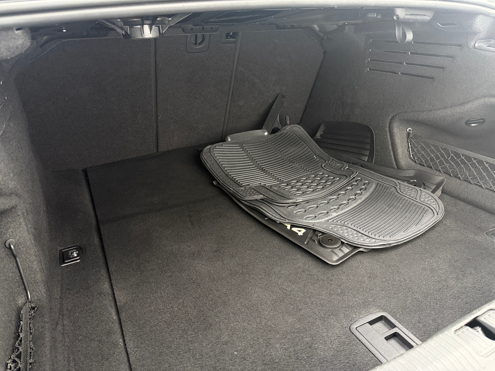 Thumbnail: 2020 Audi A4 - 6