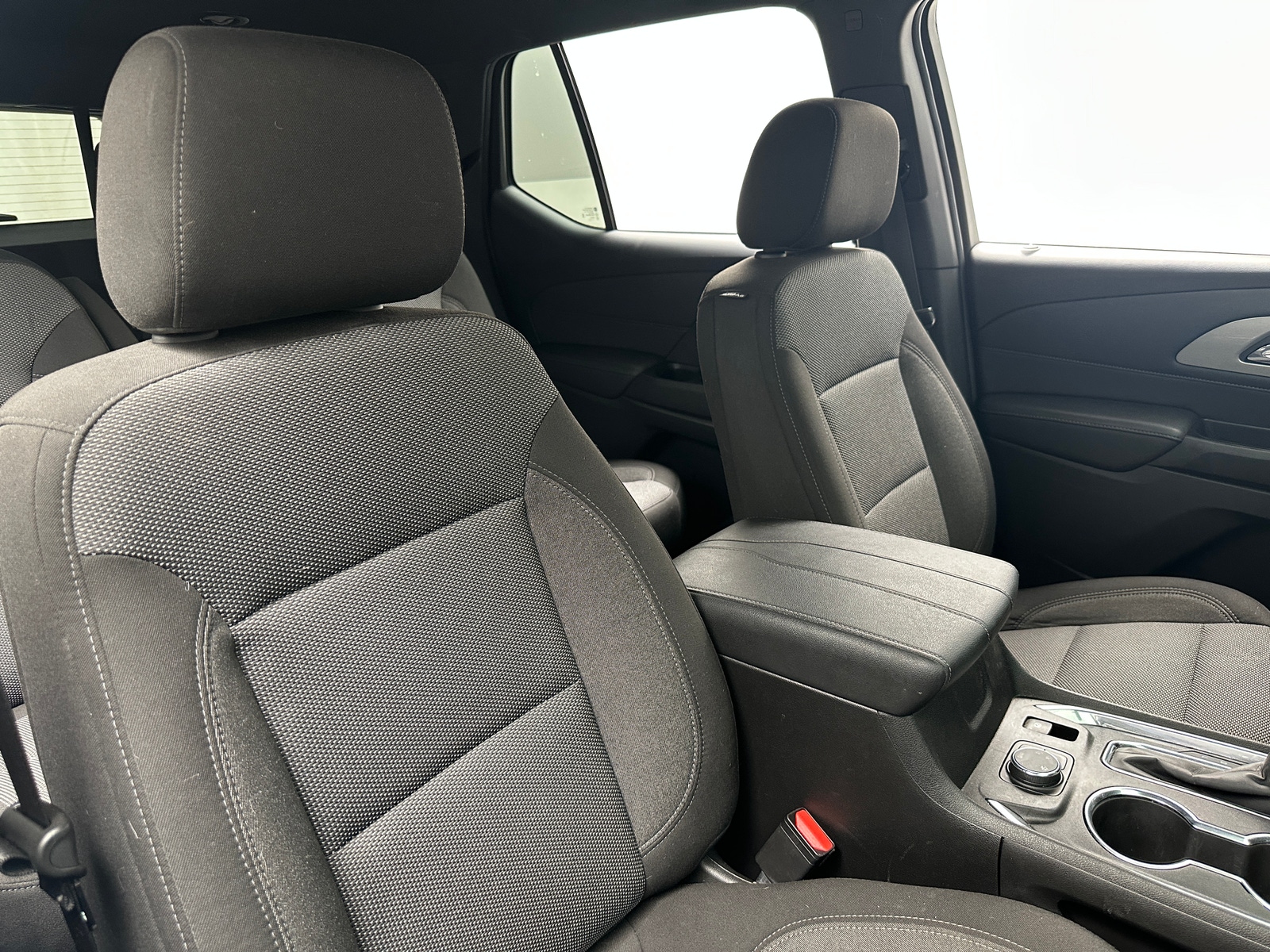 Thumbnail: 2023 Chevrolet Traverse - 2