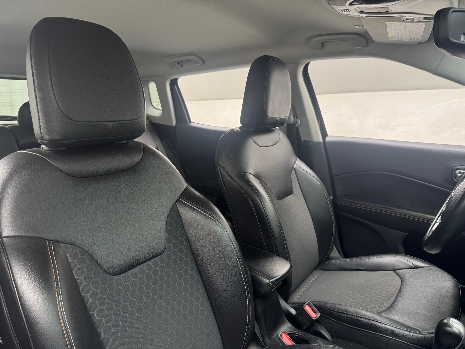 Thumbnail: 2019 Jeep Compass - 2