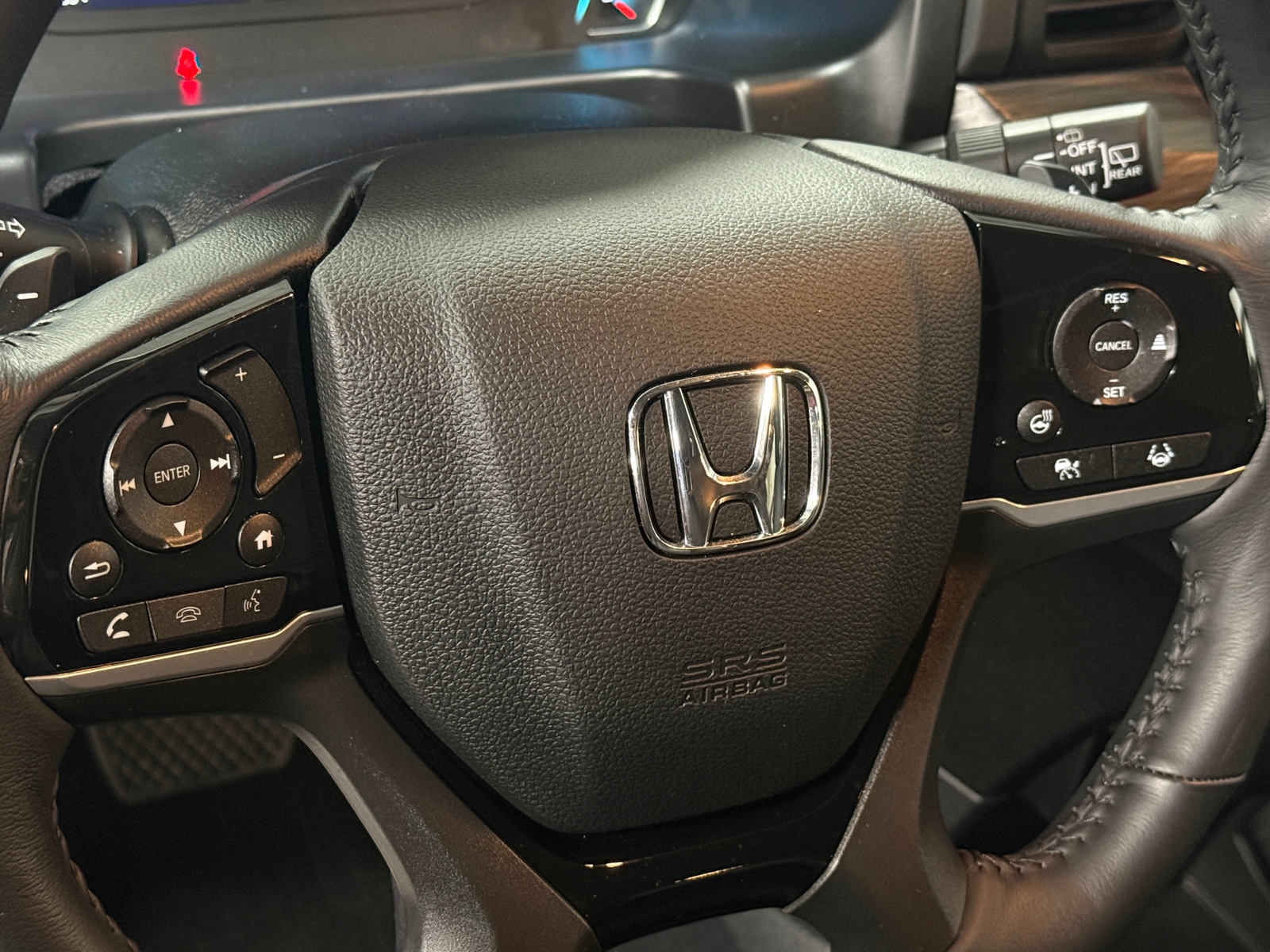 Thumbnail: 2024 Honda Odyssey - 4