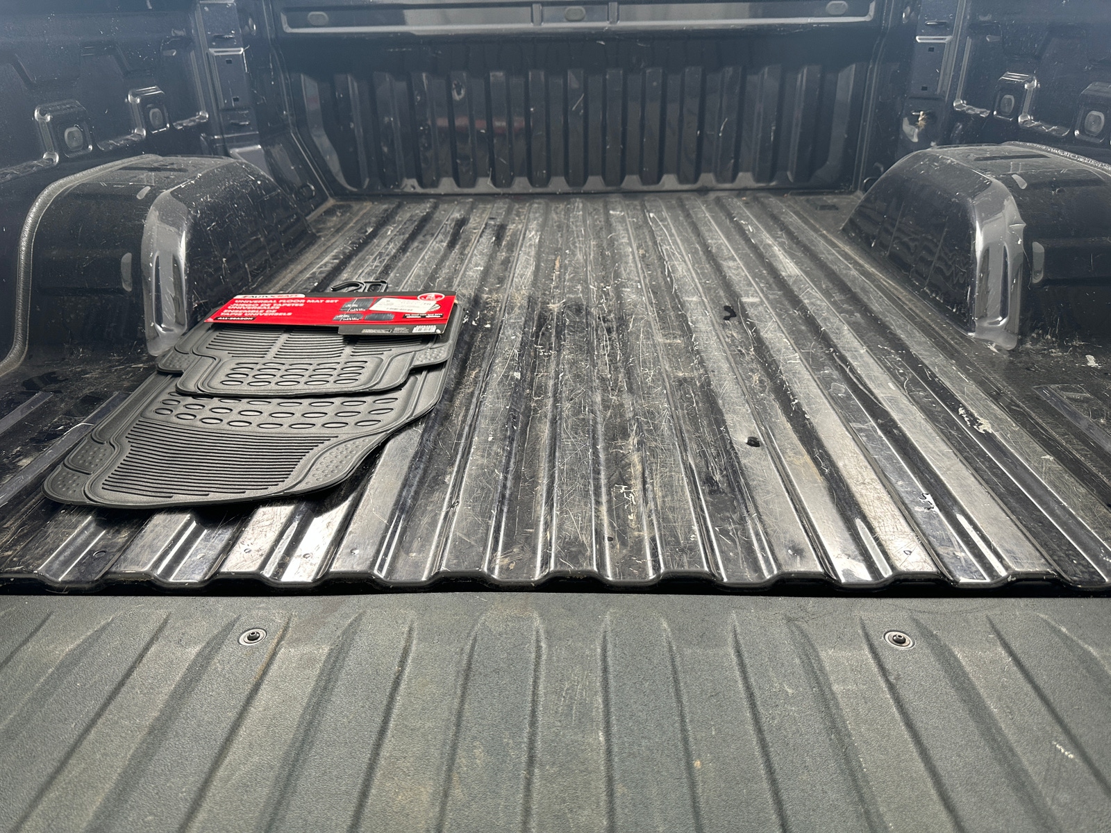 Thumbnail: 2025 GMC Sierra 1500 - 6