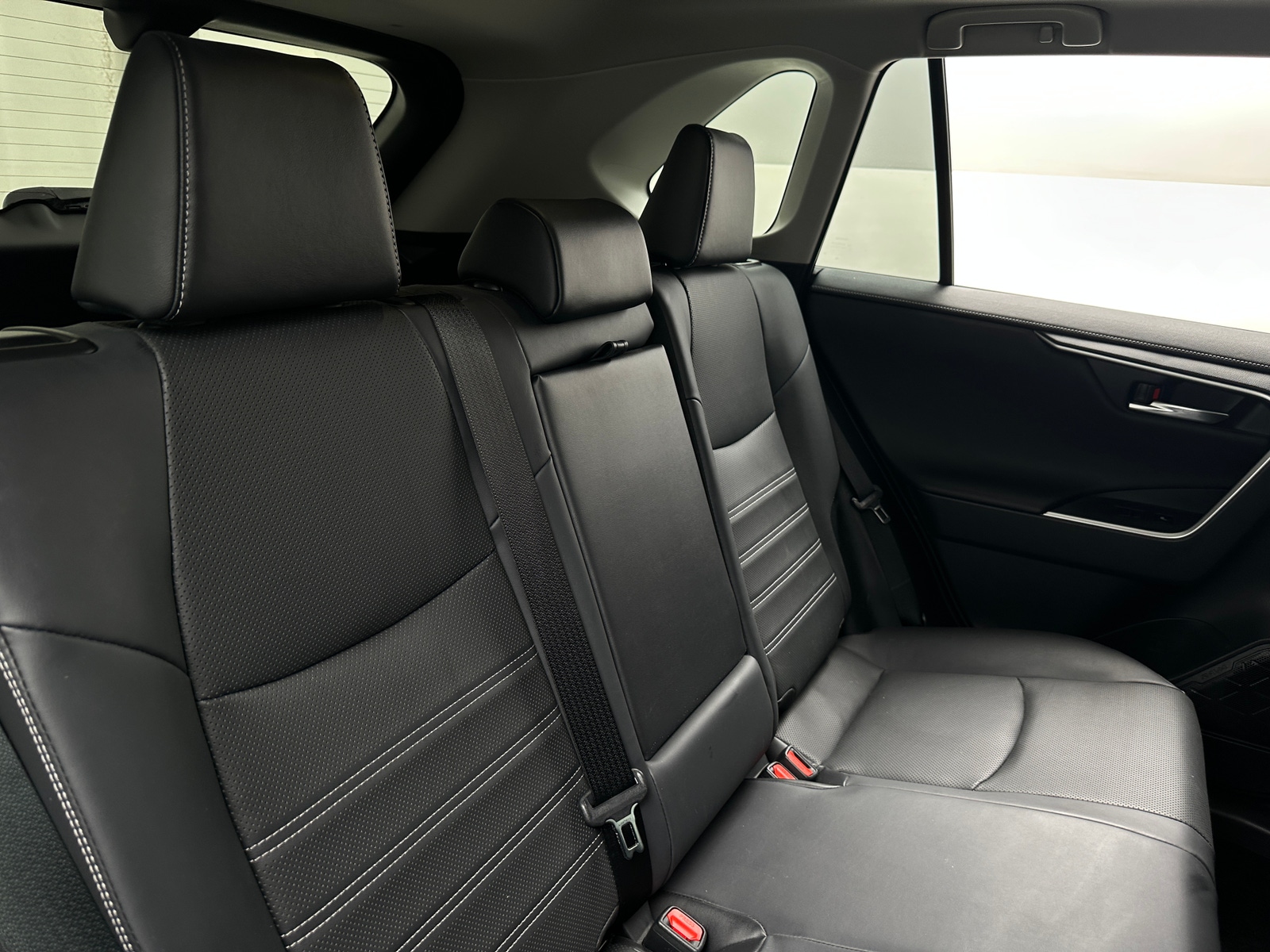 Thumbnail: 2023 Toyota RAV4 - 5