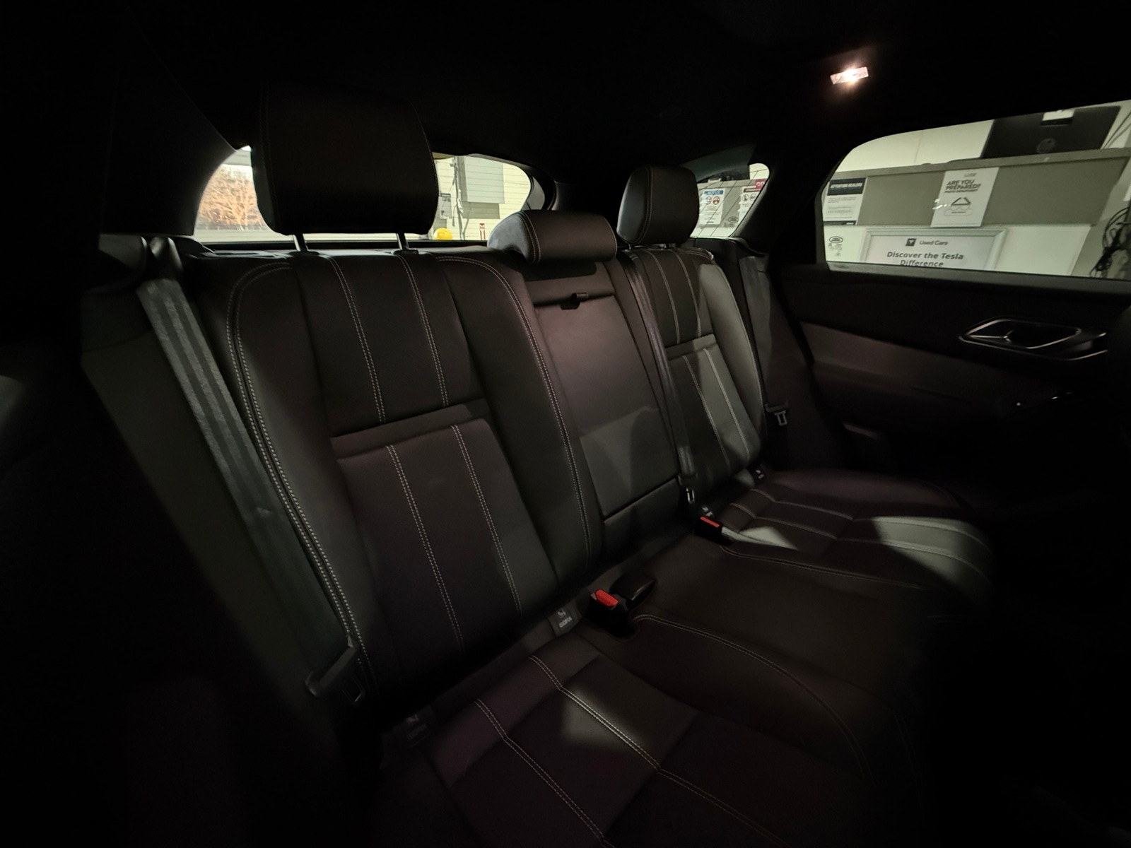 Thumbnail: 2023 Land Rover Range Rover Velar - 5