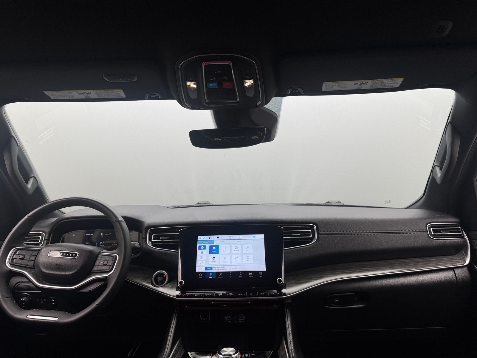 Thumbnail: 2024 Jeep Wagoneer - 2