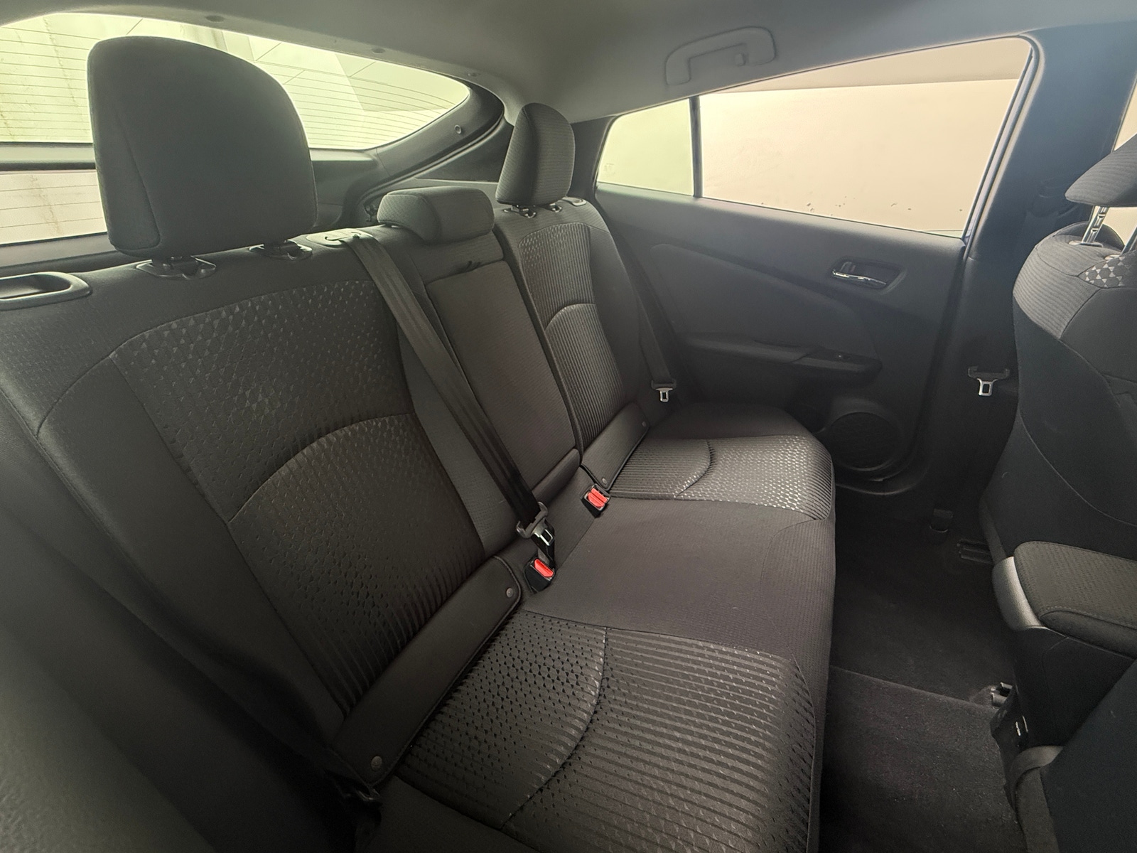 Thumbnail: 2018 Toyota Prius - 6