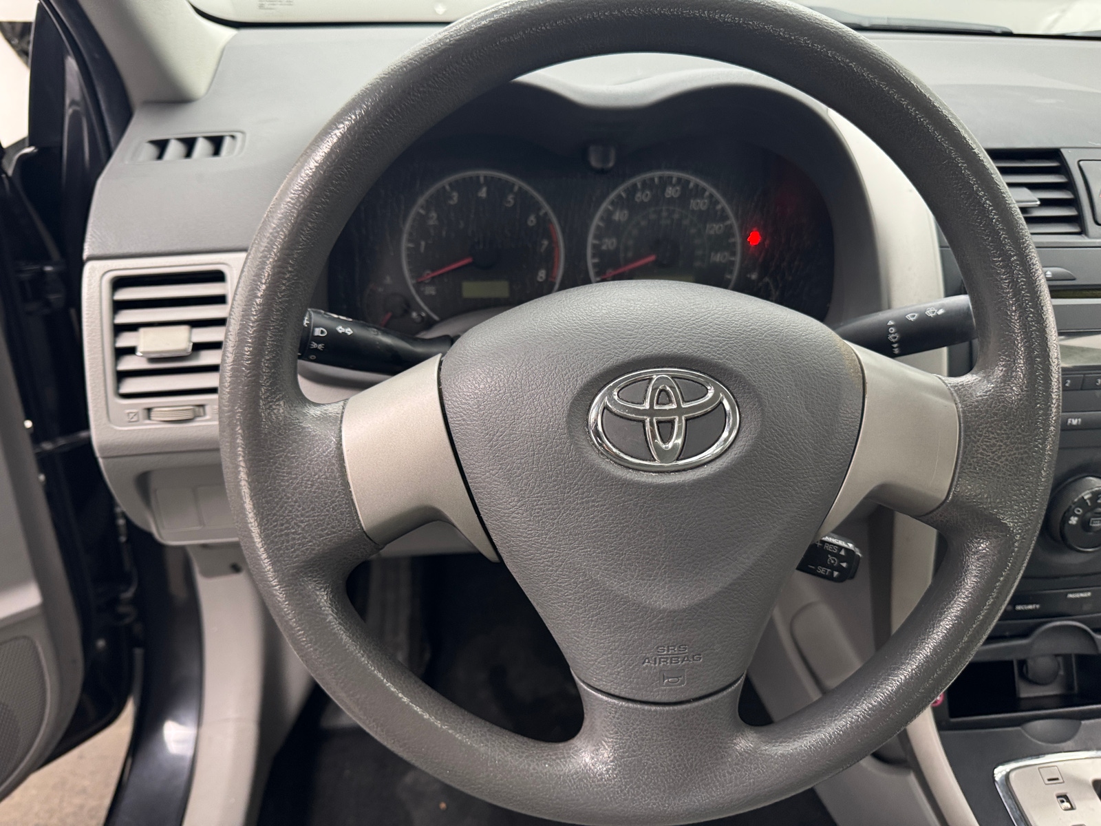 Thumbnail: 2010 Toyota Corolla - 5