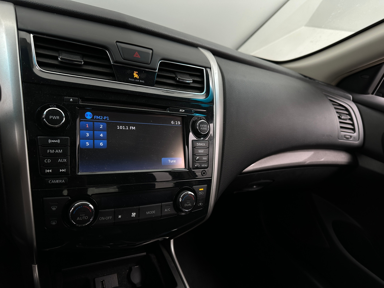 Thumbnail: 2013 Nissan Altima - 4