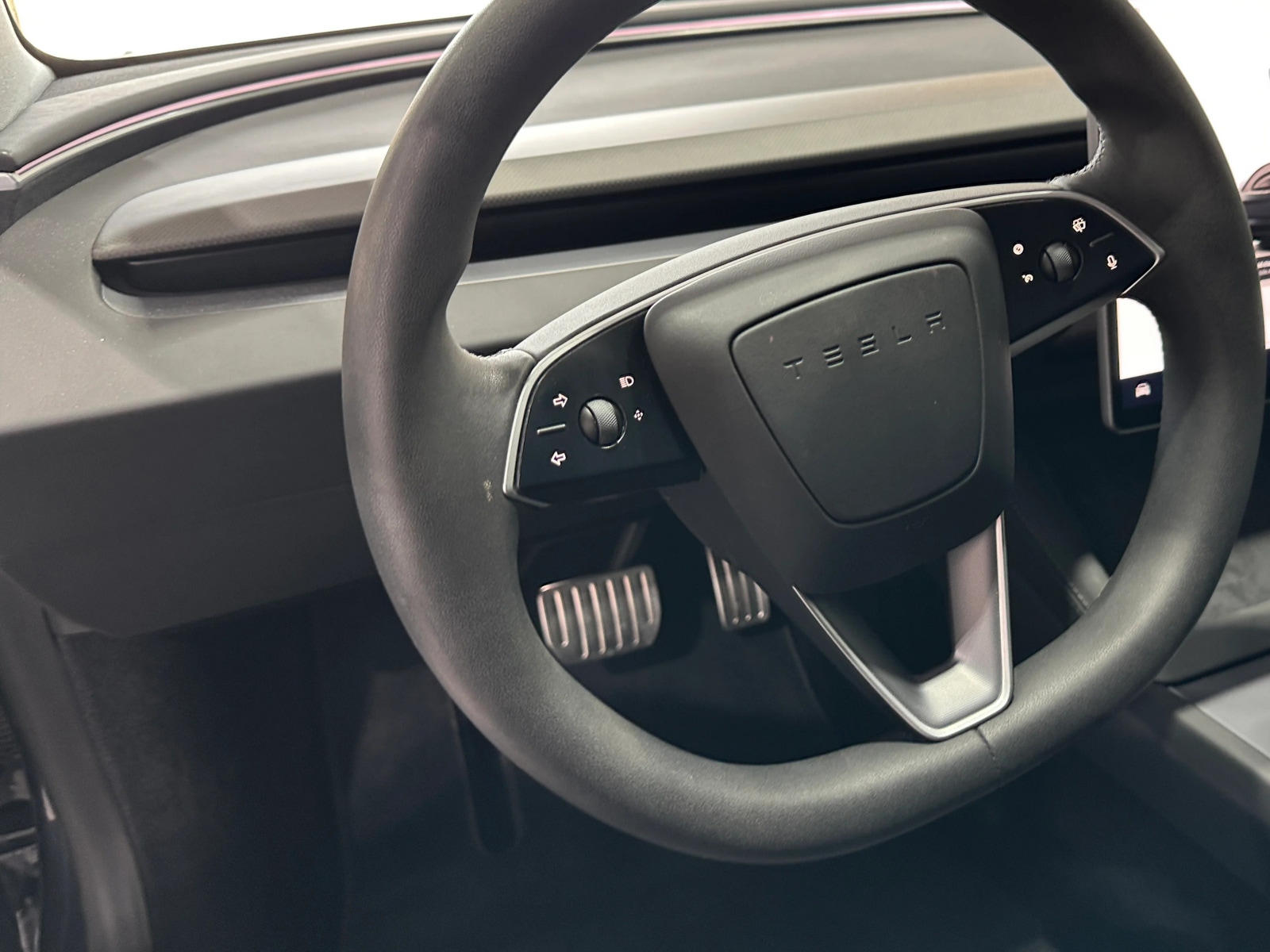 Thumbnail: 2025 Tesla Model 3 - 4