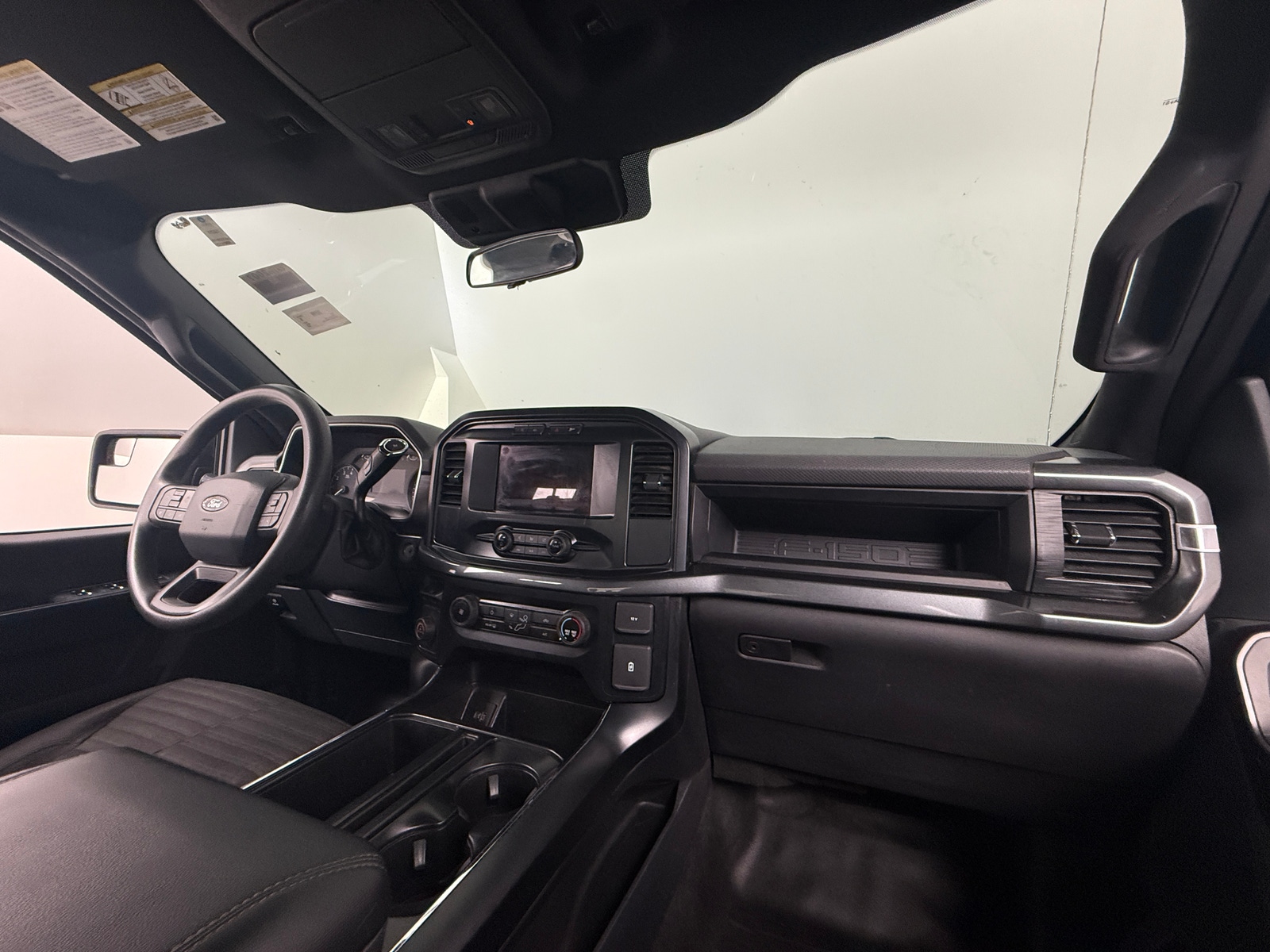 Thumbnail: 2023 Ford Econoline - 3