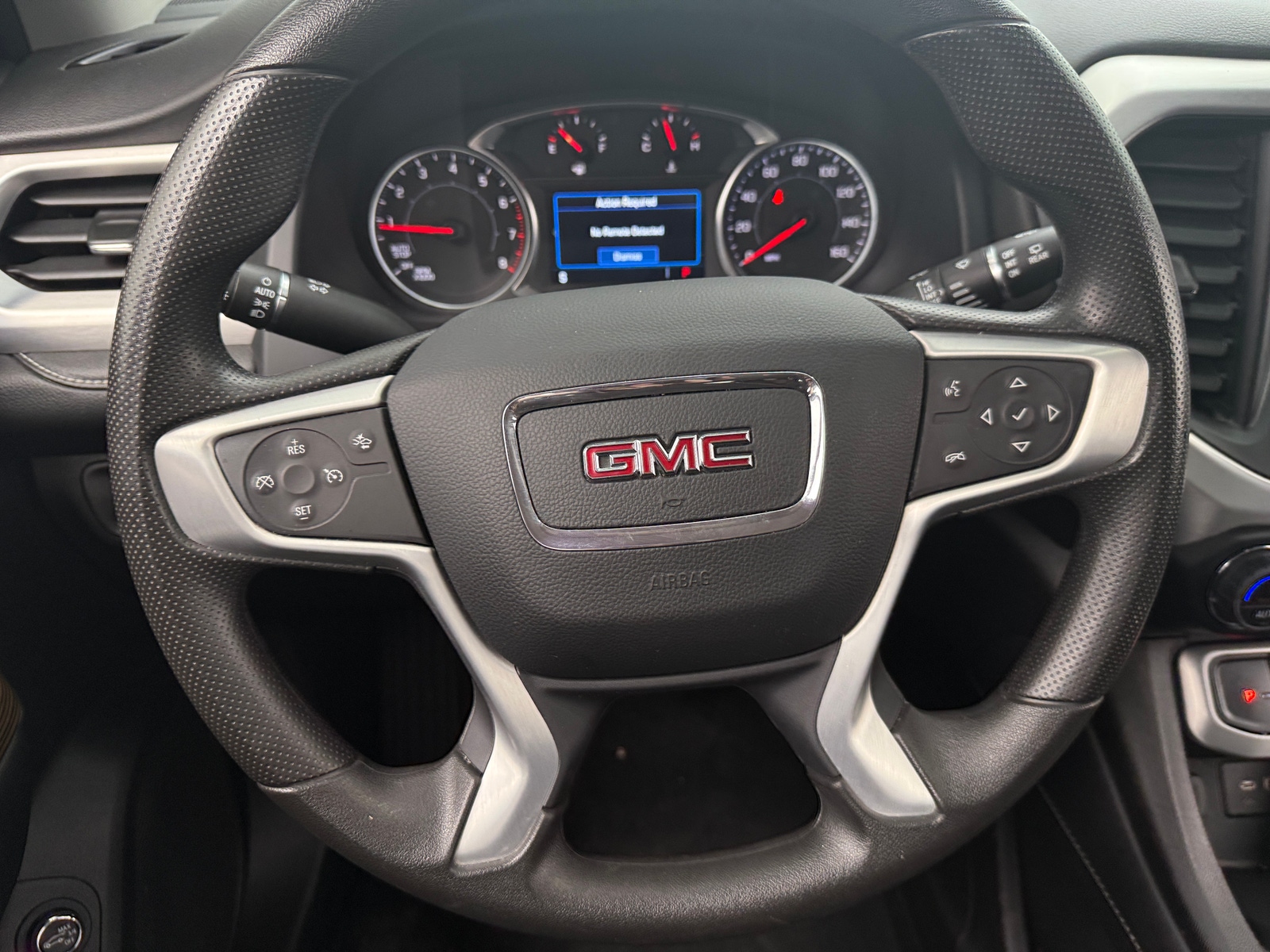 Thumbnail: 2023 GMC Acadia - 5