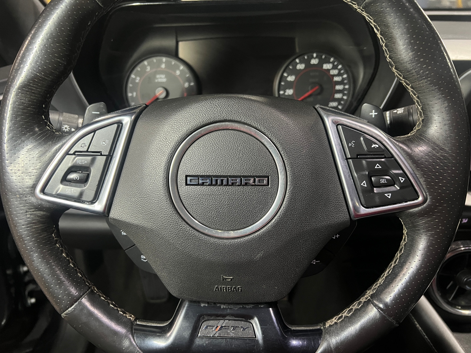 Thumbnail: 2017 Chevrolet Camaro - 3
