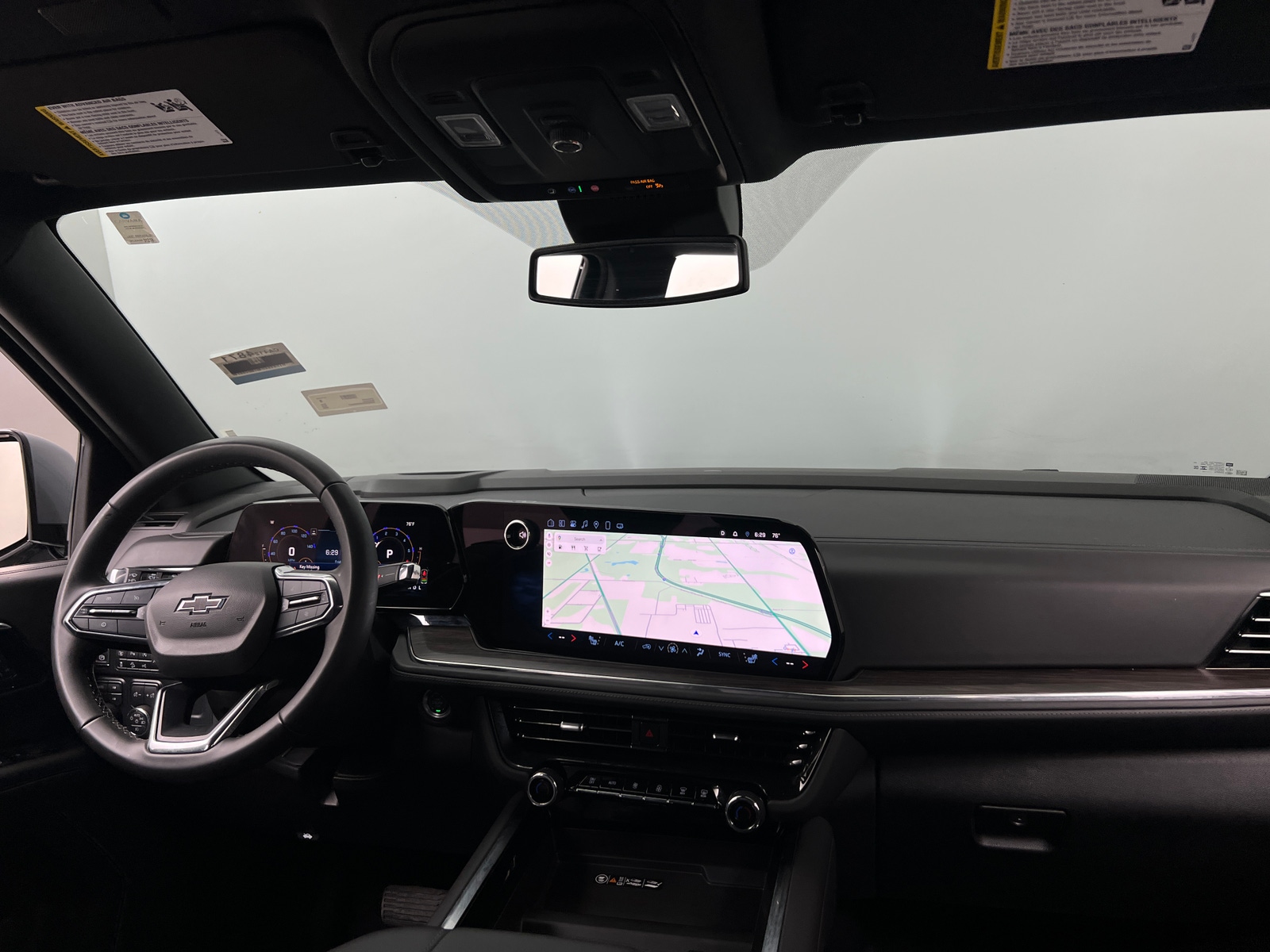 Thumbnail: 2025 Chevrolet Suburban - 2