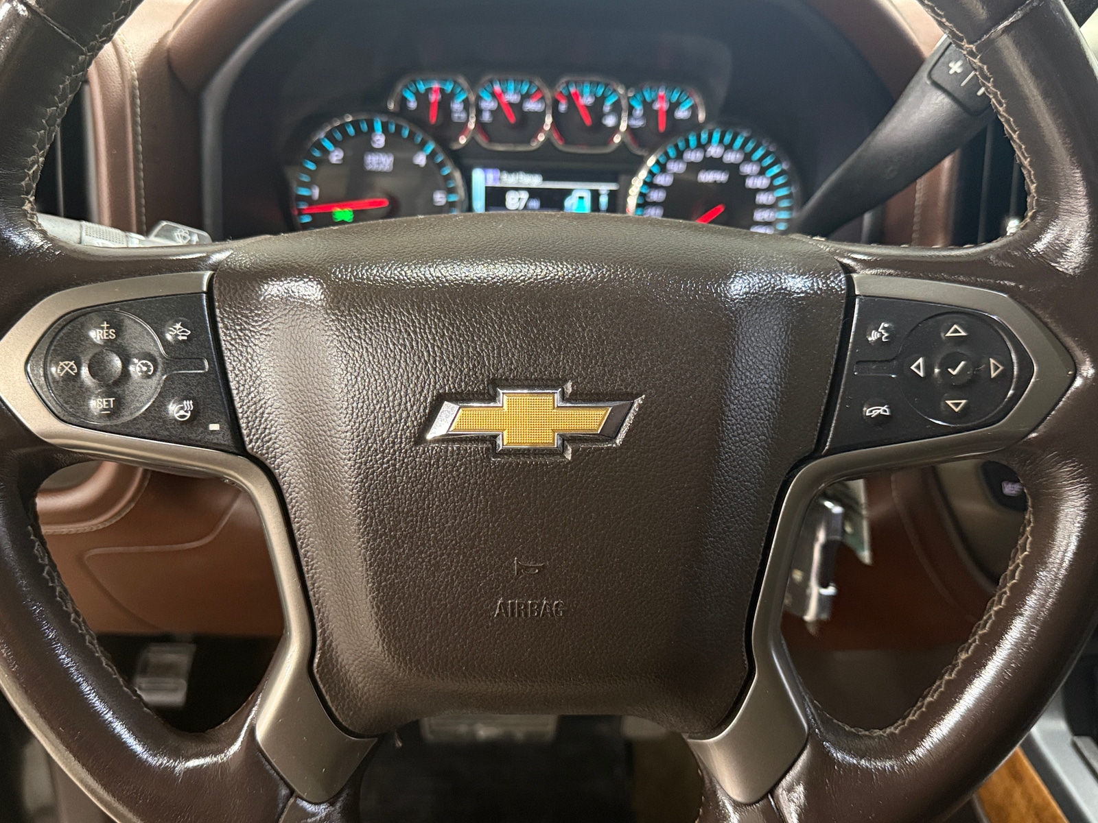 Thumbnail: 2015 Chevrolet Silverado 1500 - 4