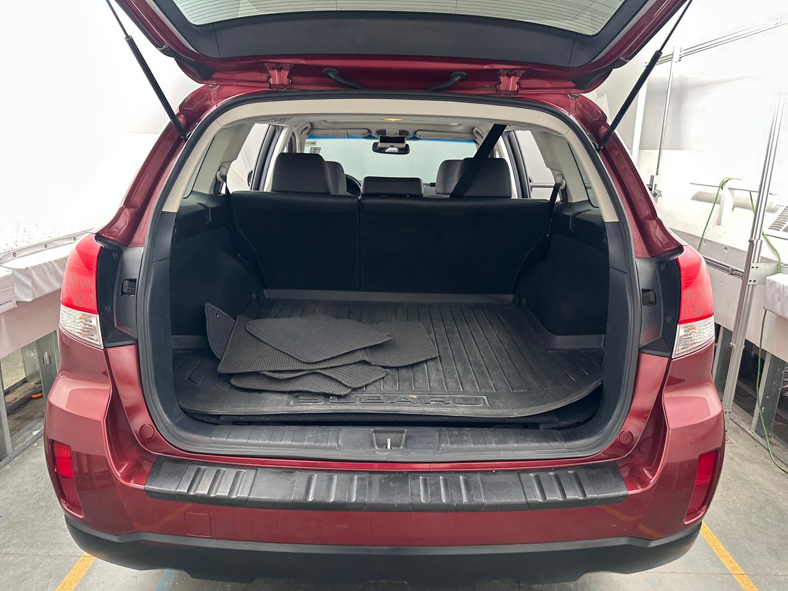 Thumbnail: 2014 Subaru Outback - 6