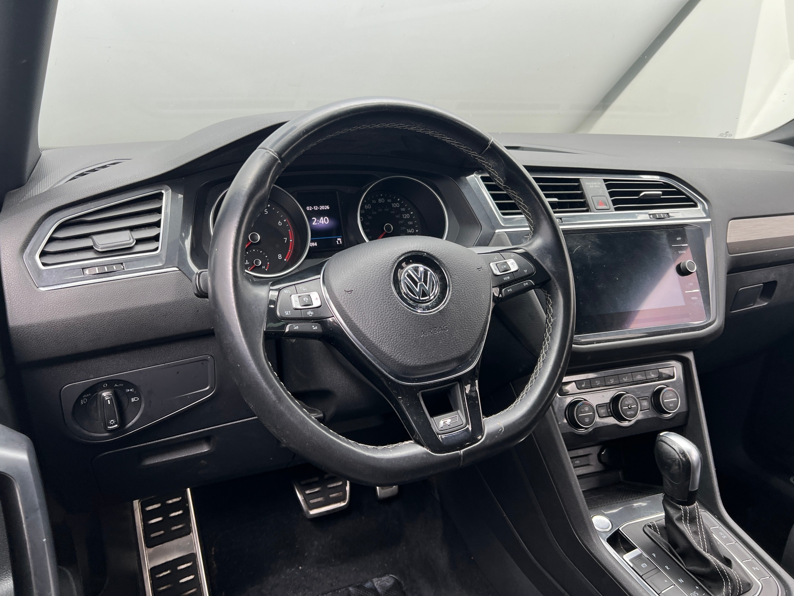 Thumbnail: 2021 Volkswagen Tiguan - 4