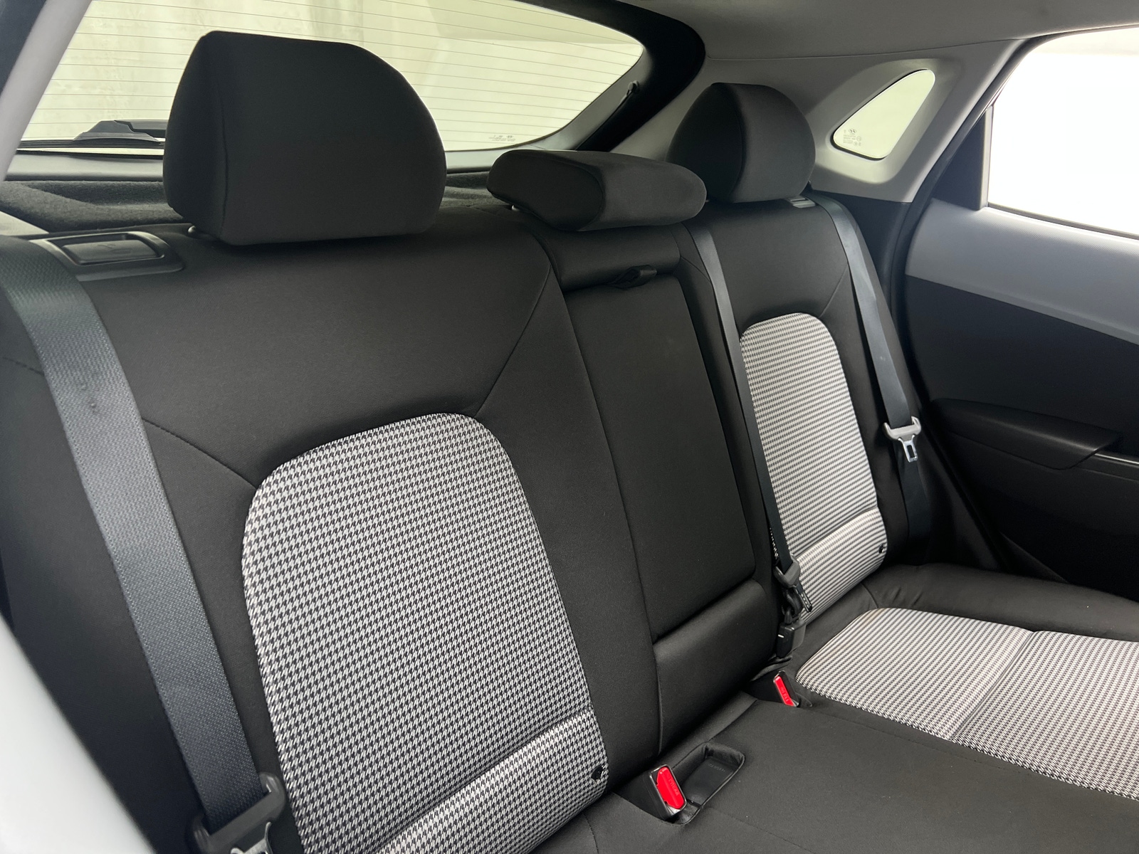 Thumbnail: 2020 Hyundai Kona - 6