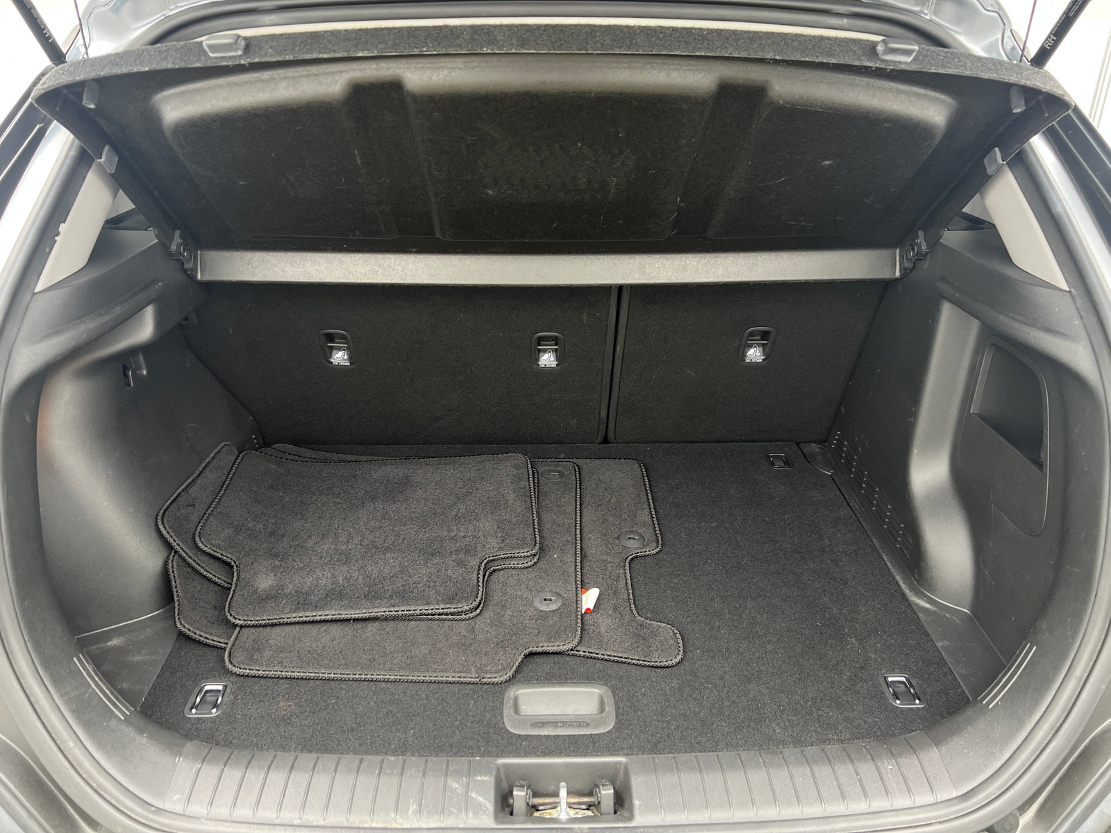 Thumbnail: 2020 Hyundai Kona - 7