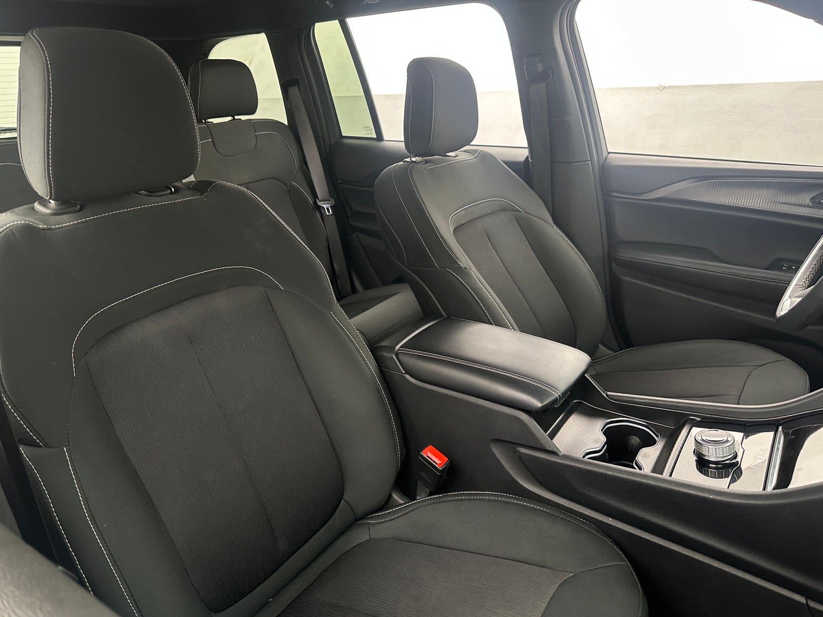 Thumbnail: 2025 Jeep Grand Cherokee - 2