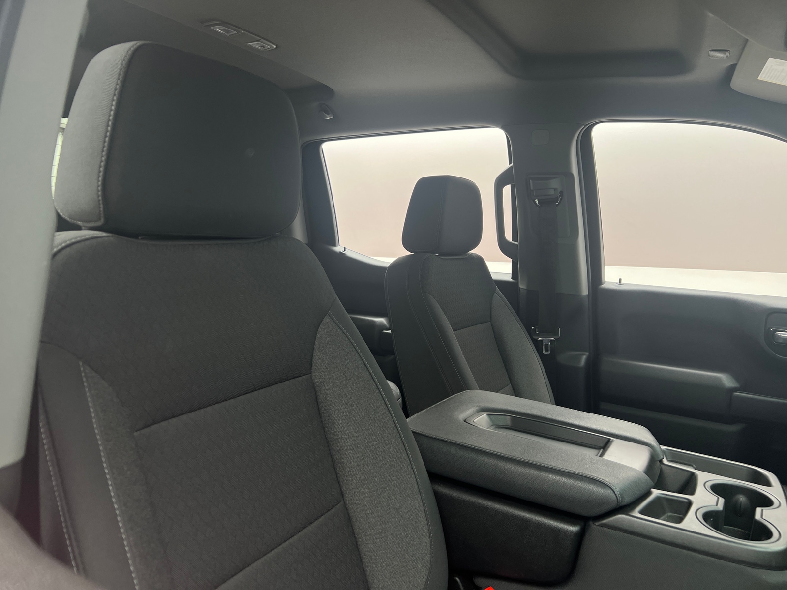 Thumbnail: 2022 Chevrolet Silverado 1500 - 2