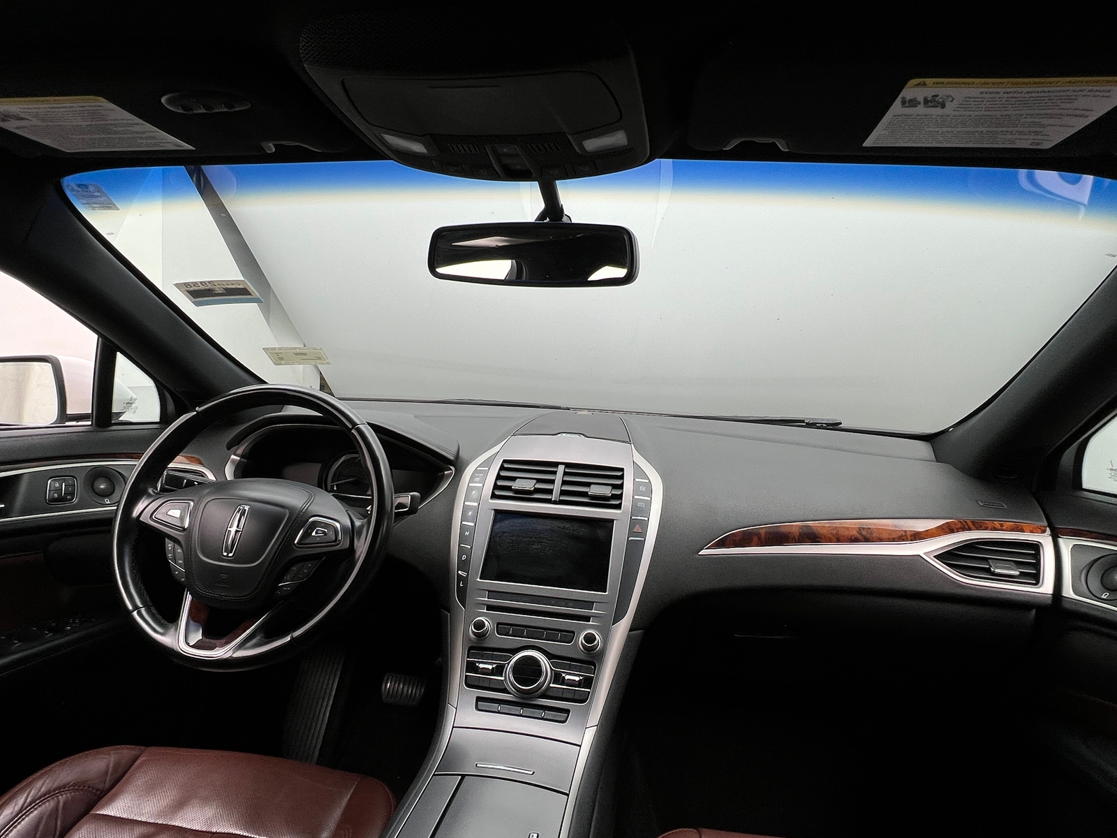 Thumbnail: 2017 Lincoln MKZ - 2