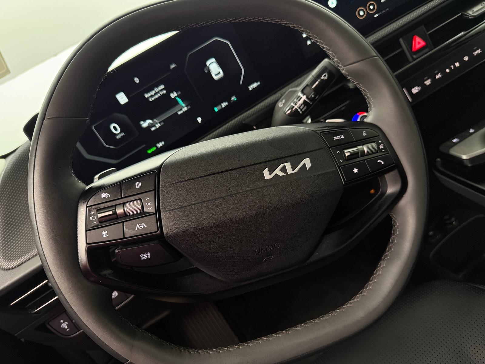 Thumbnail: 2025 Kia EV6 - 4