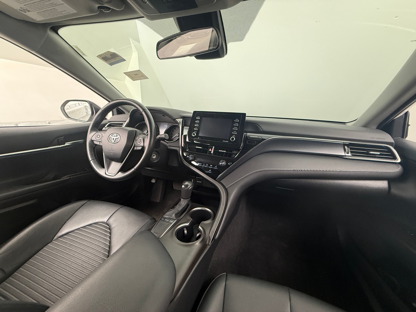 Thumbnail: 2023 Toyota Camry - 3