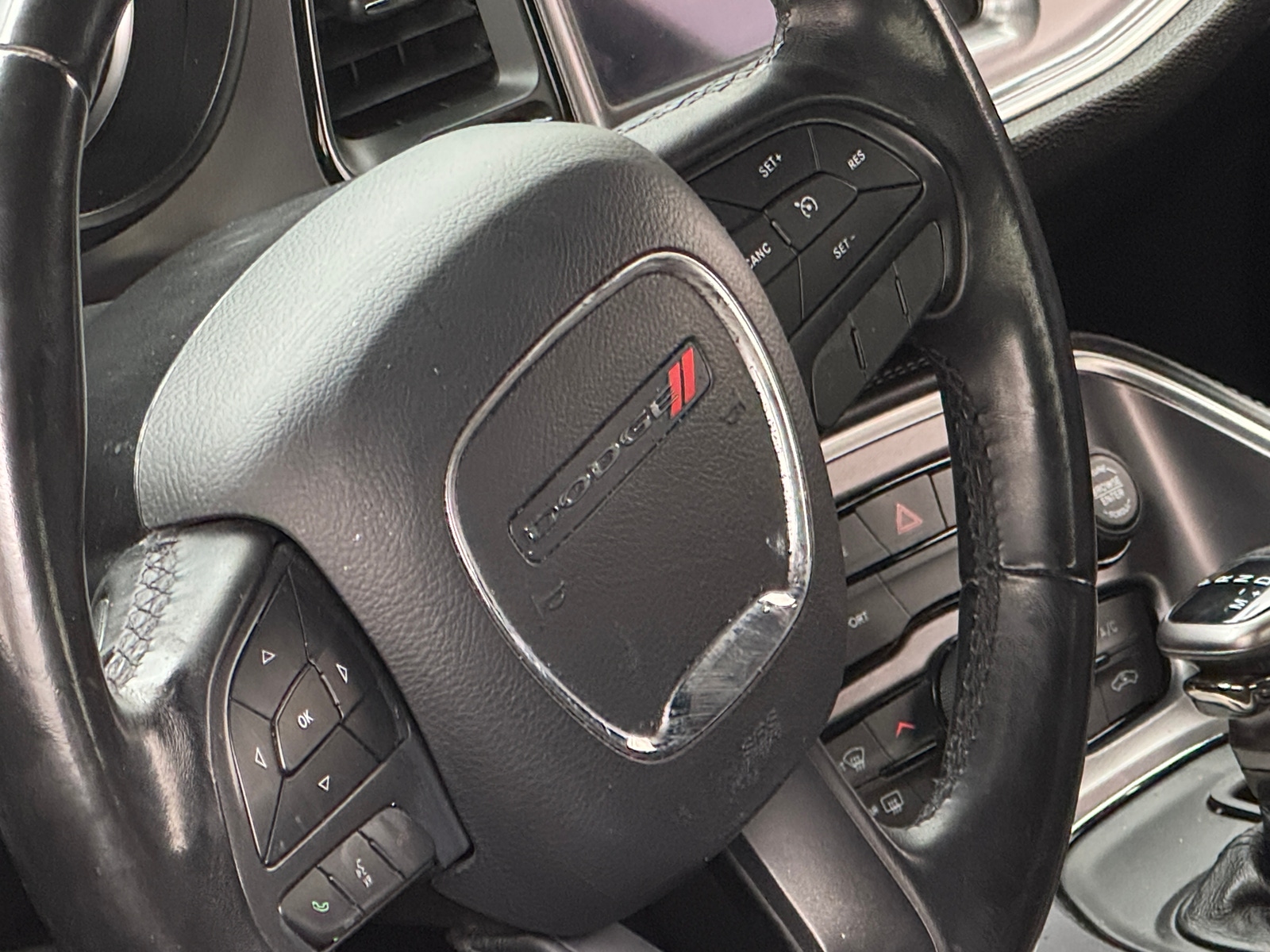 Thumbnail: 2019 Dodge Challenger - 4