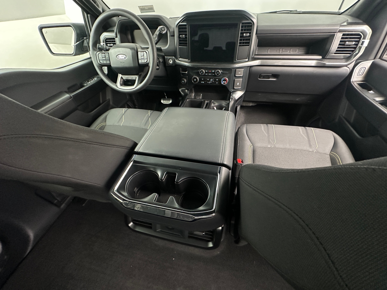 Thumbnail: 2025 Ford Econoline - 3