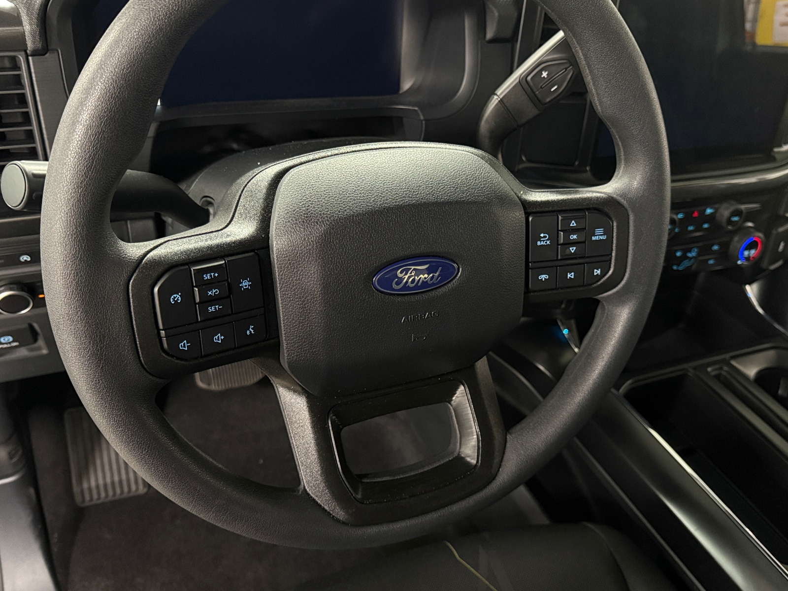 Thumbnail: 2025 Ford Econoline - 5