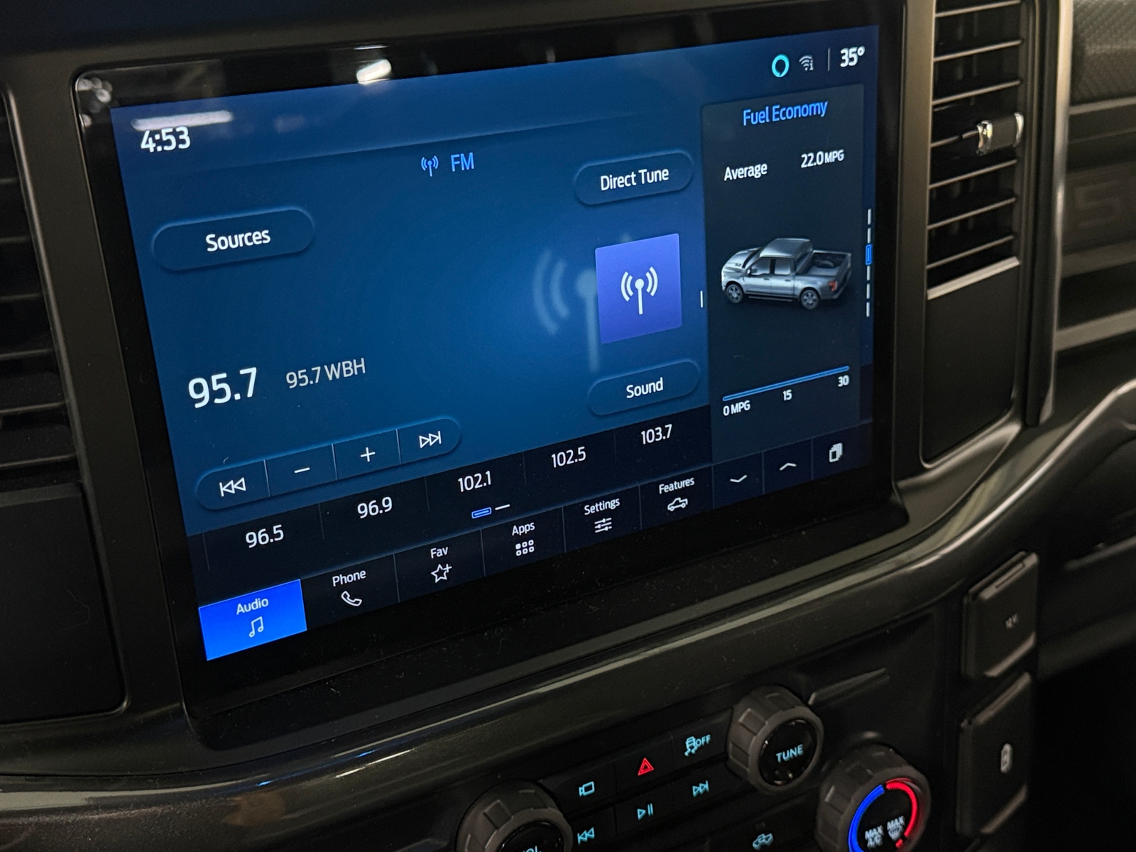 Thumbnail: 2025 Ford Econoline - 4