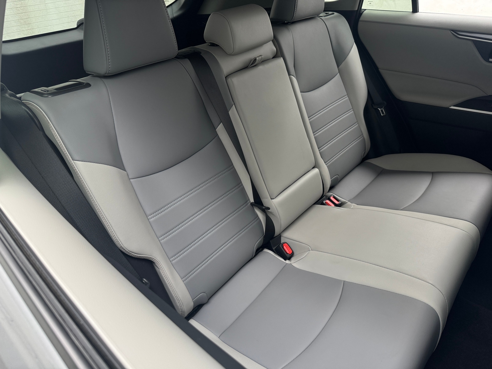 Thumbnail: 2023 Toyota RAV4 - 6