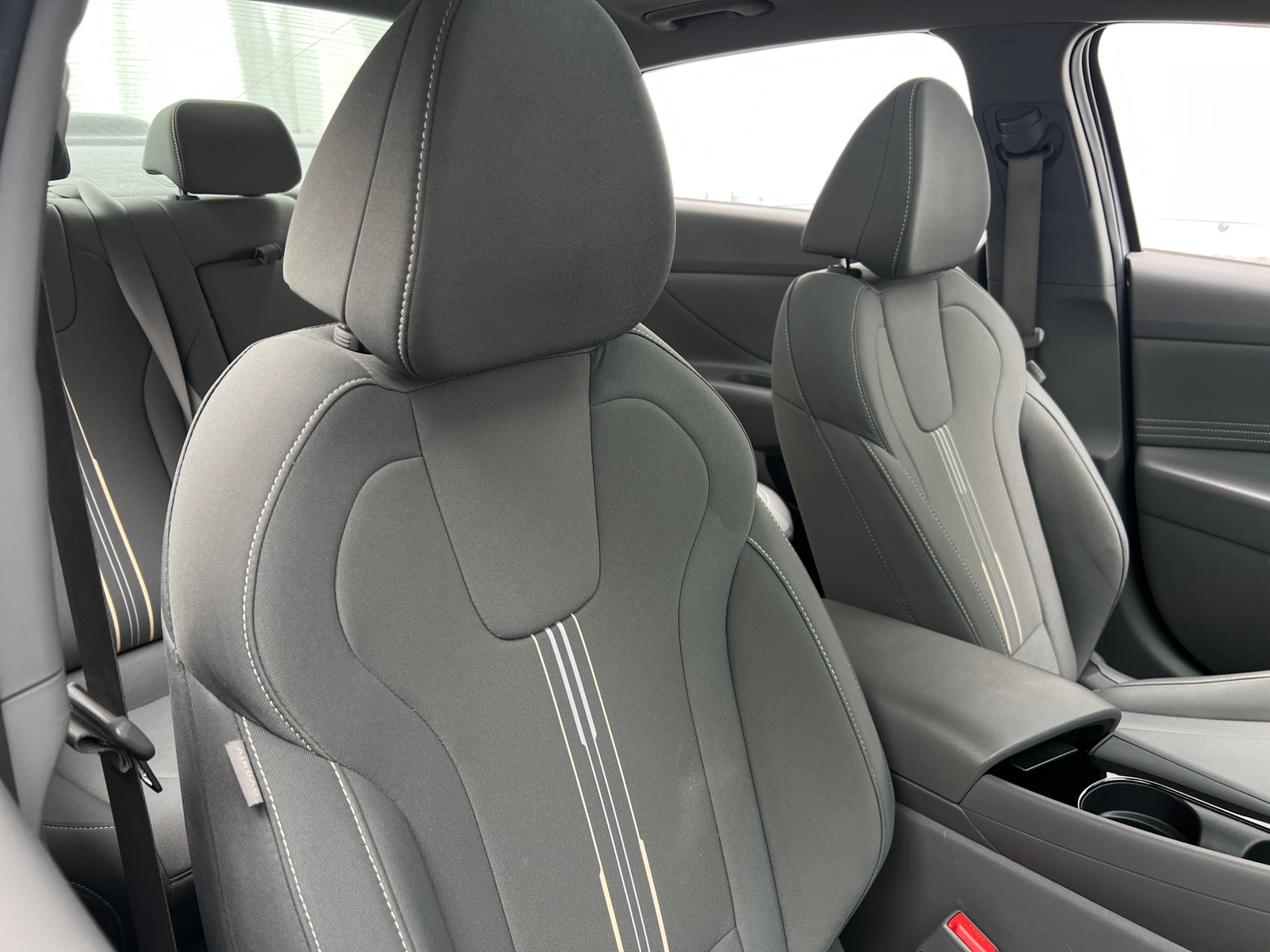 Thumbnail: 2025 Hyundai Elantra - 2