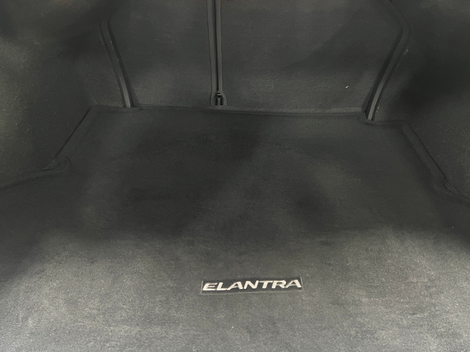 Thumbnail: 2017 Hyundai Elantra - 7