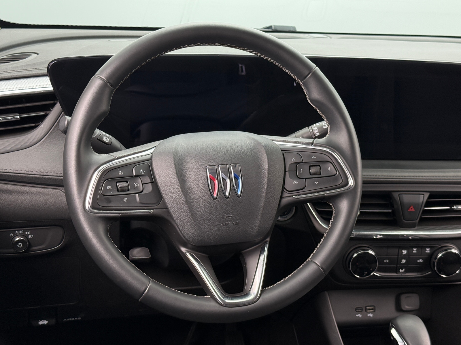 Thumbnail: 2025 Buick Encore GX - 5