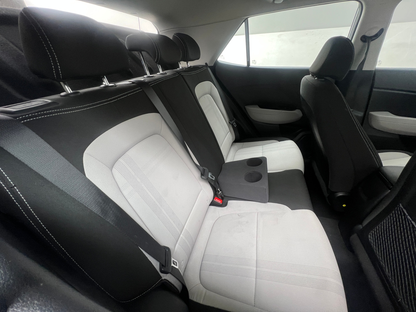 Thumbnail: 2022 Hyundai Venue - 6