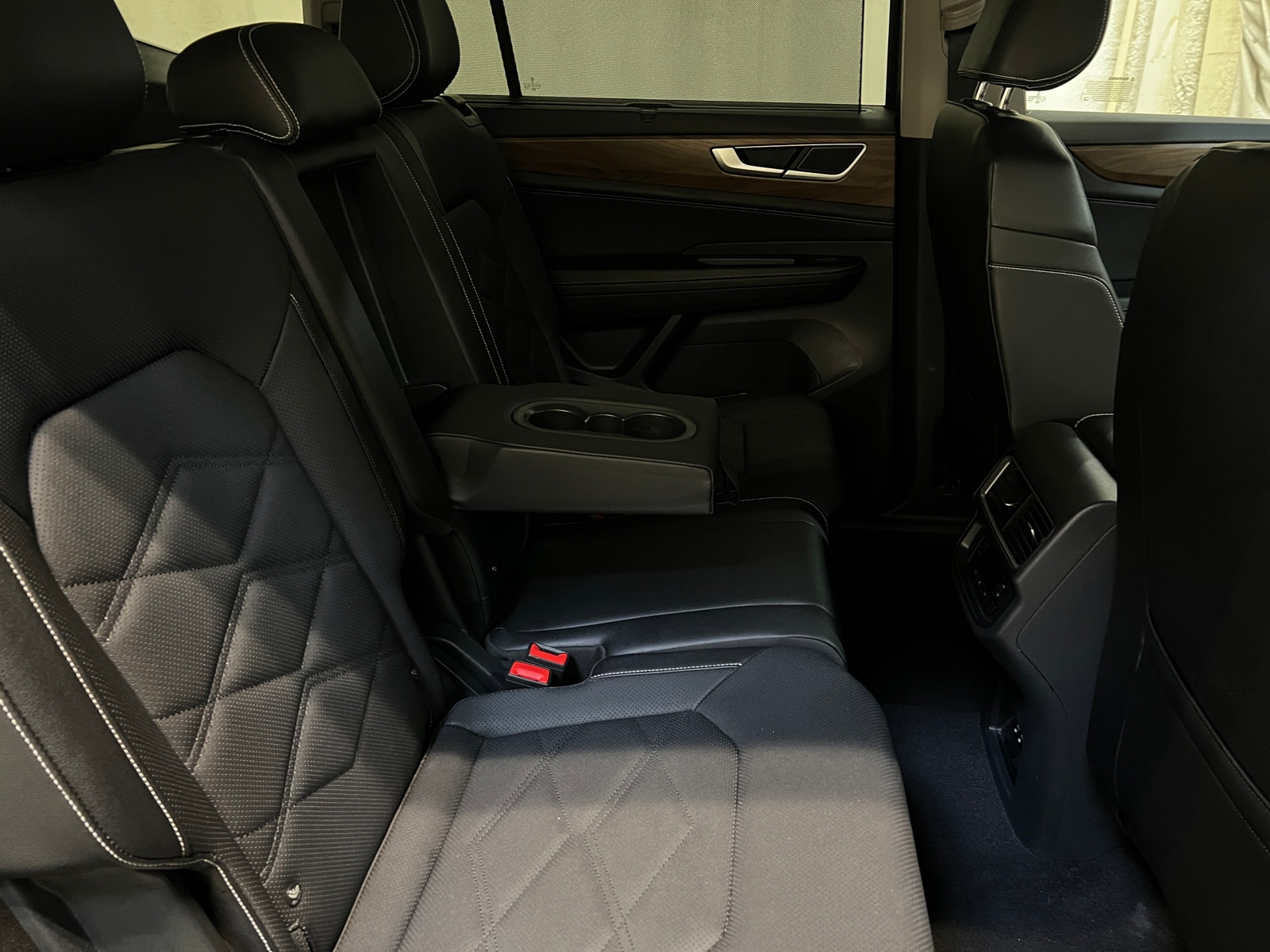 Thumbnail: 2025 Volkswagen Atlas - 5