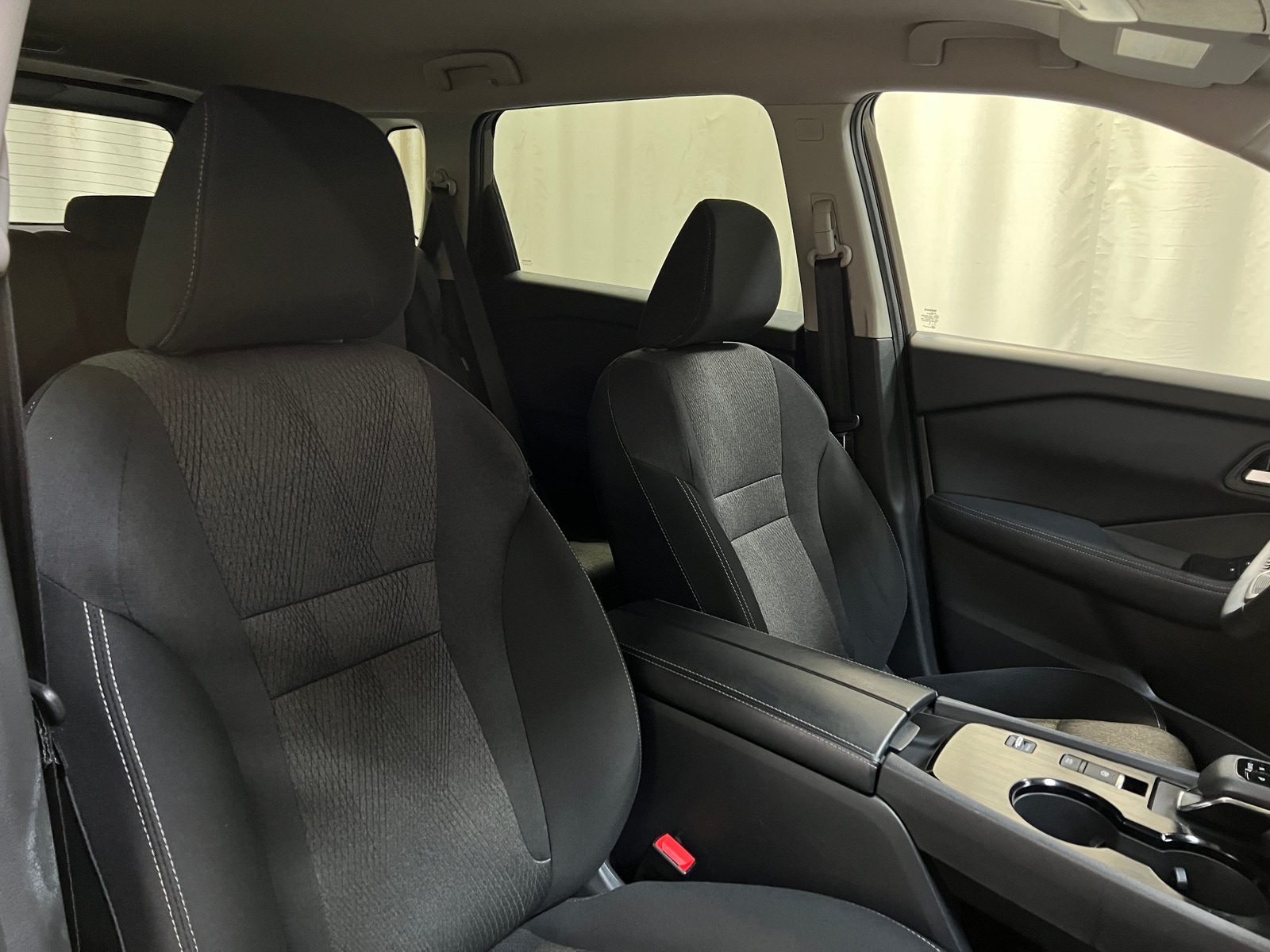 Thumbnail: 2025 Nissan Rogue - 2