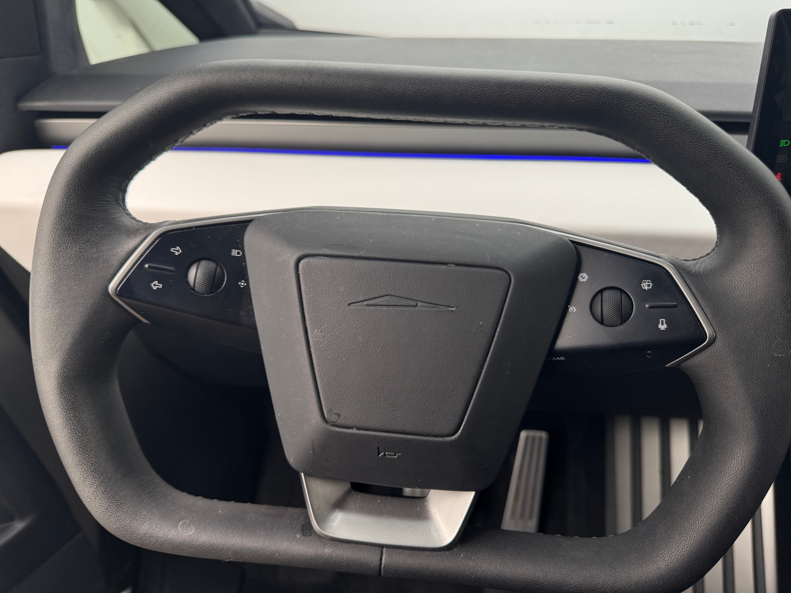 Thumbnail: 2024 Tesla Cybertruck - 3